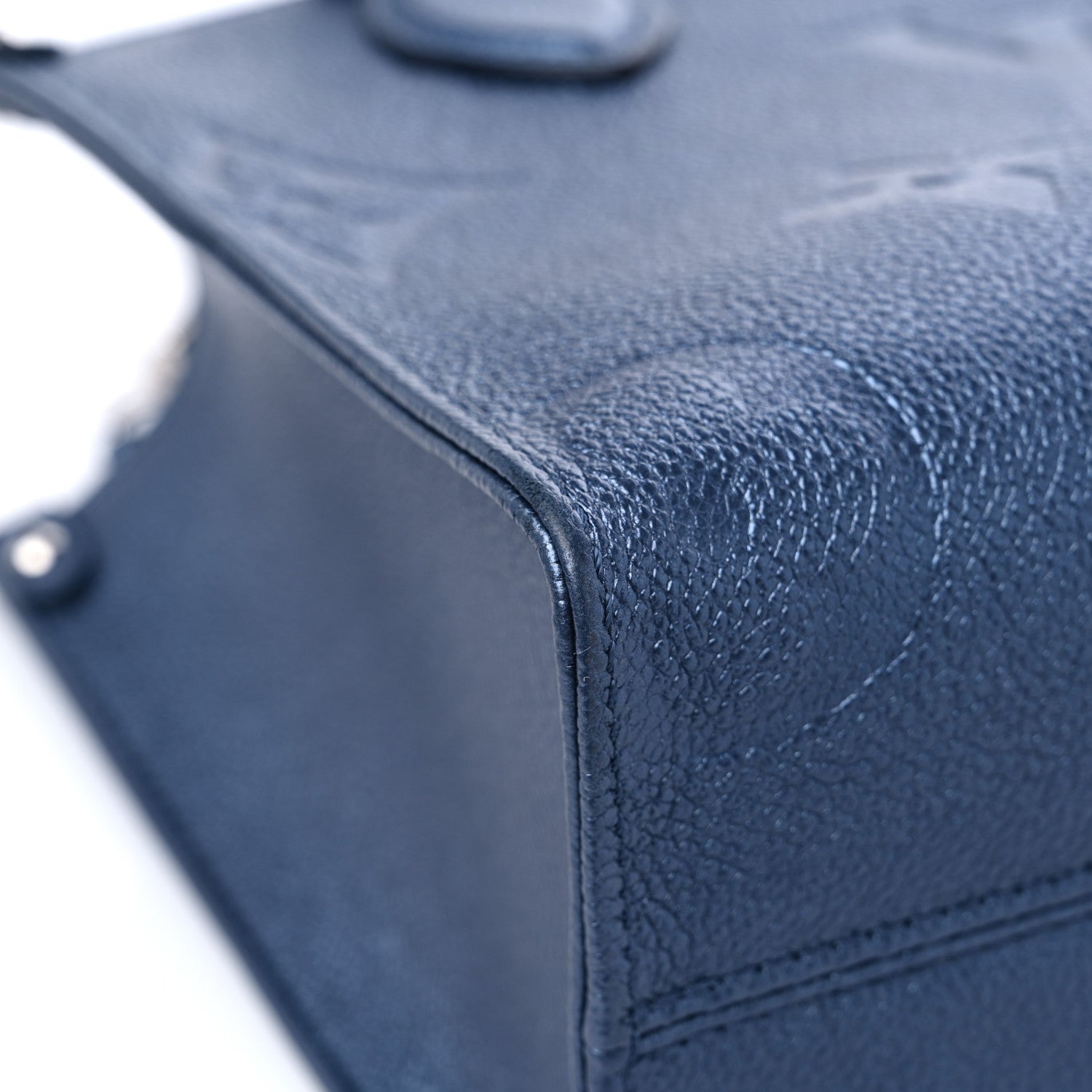 Louis Vuitton Metallic Empreinte Monogram Giant Onthego PM Navy Nacre 6 of 9