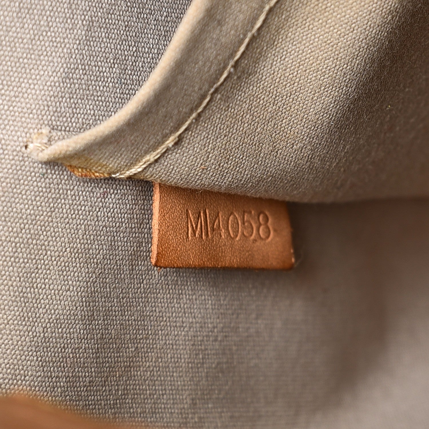 Louis Vuitton Monogram Miroir Alma MM Gold 15 of 18