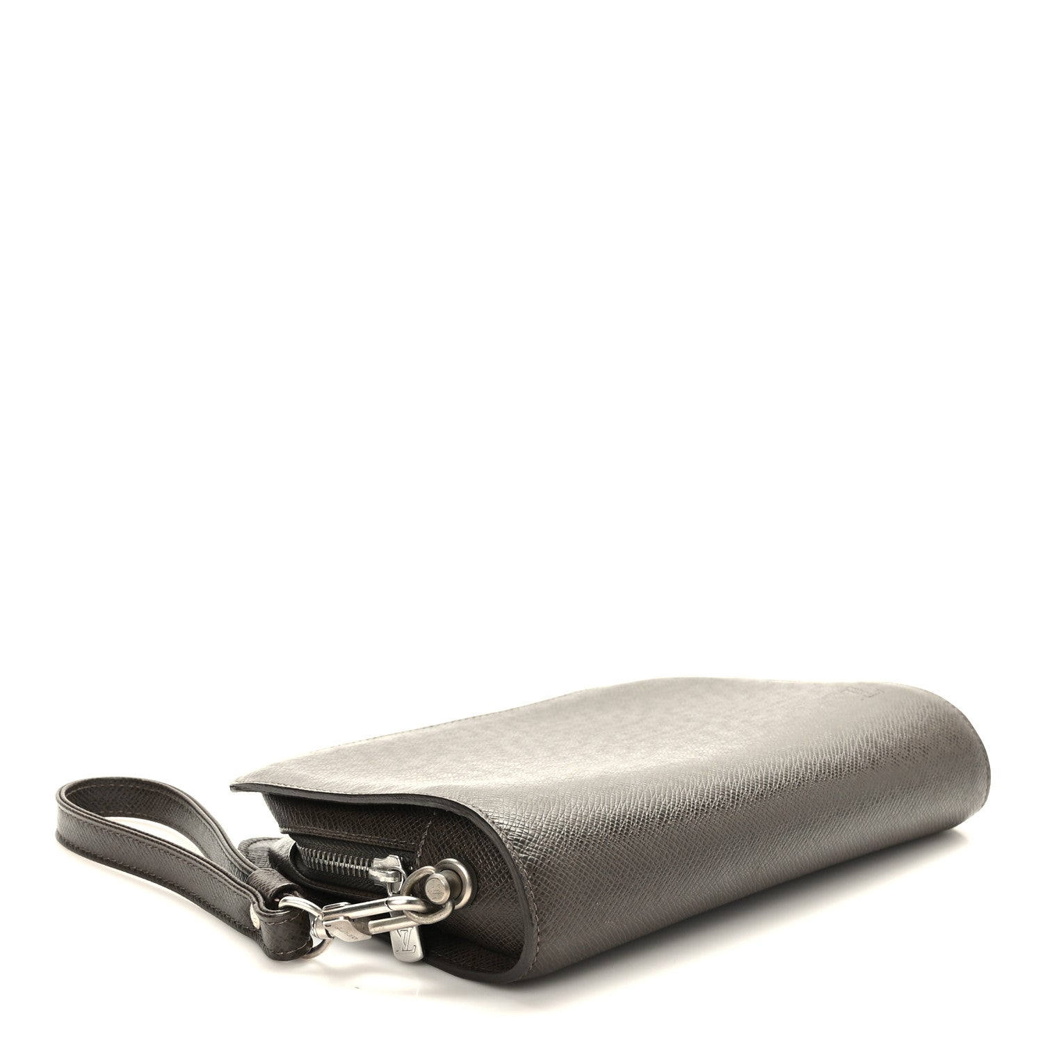 Louis Vuitton Taiga Baikal Pochette Grizzli 4 of 8