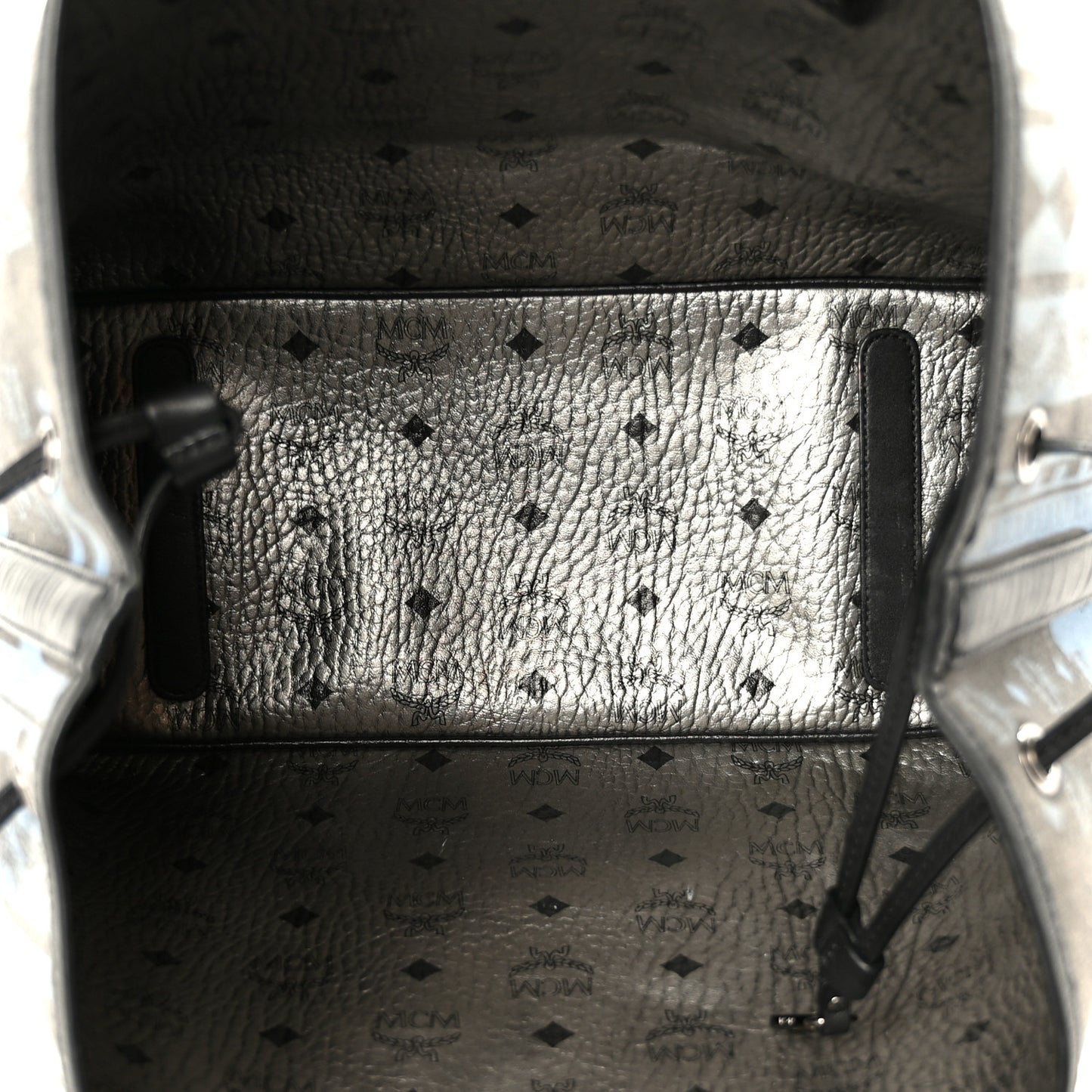 Metallic Visetos Medium Reversible Shopper Tote Silver Black