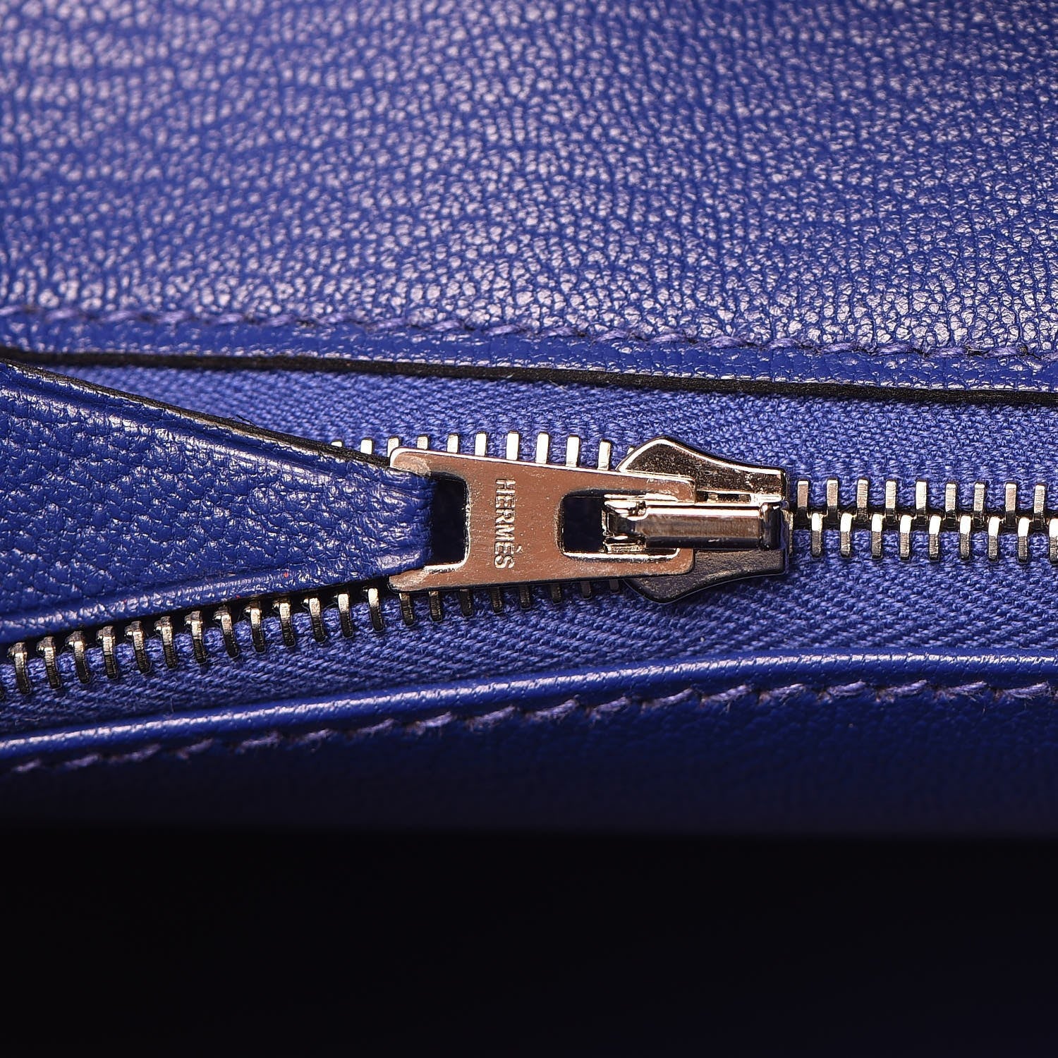 Hermes Chevre Mysore Bi-Color Horseshoe Birkin 30 Raisin Bleu Electrique 21 of 37
