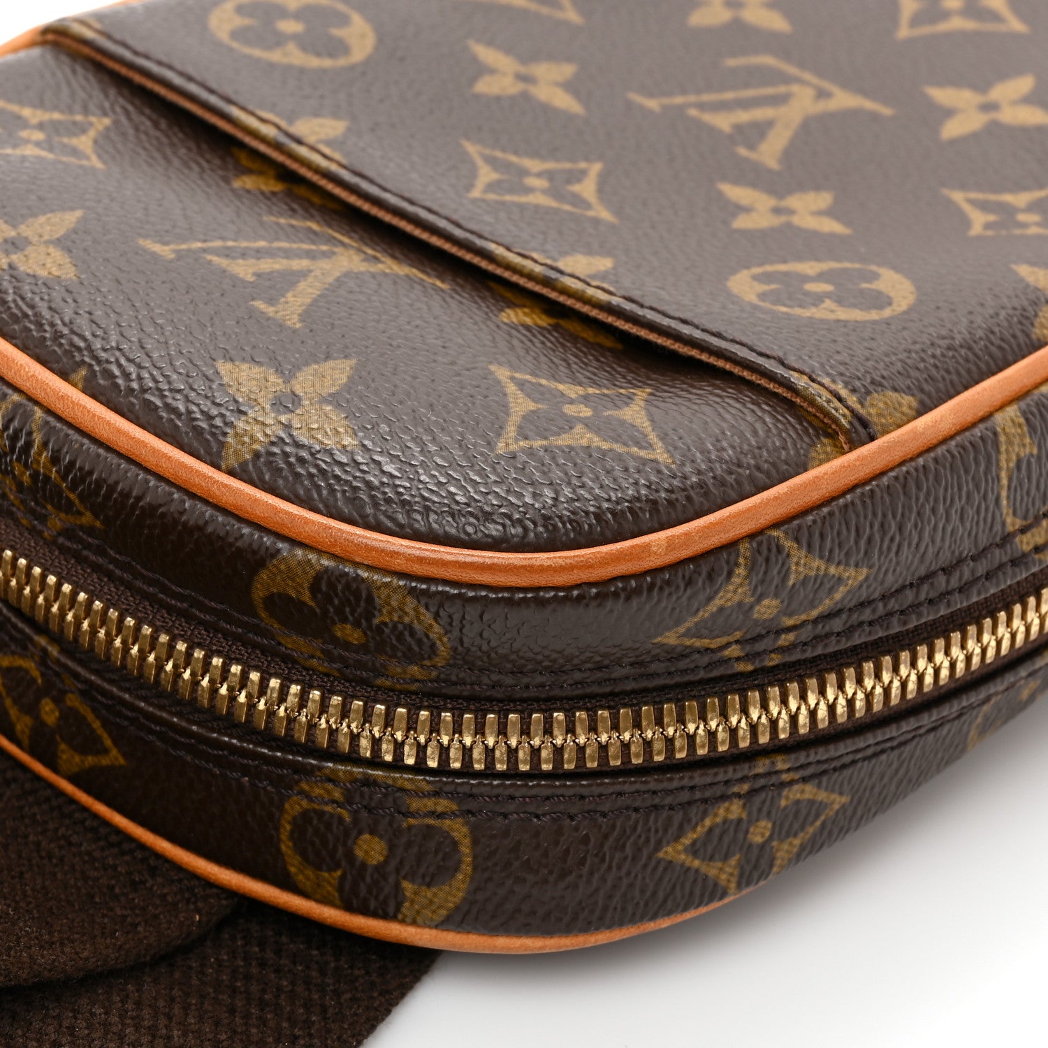 Louis Vuitton Monogram Pochette Gange 9 of 13