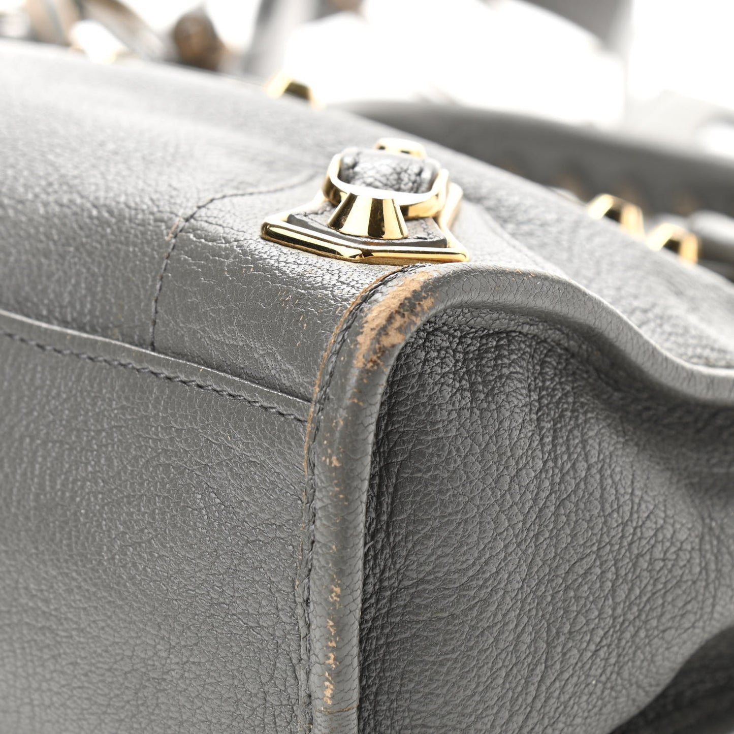 Chevre Gold Metallic Edge Hardware S City Gris Acier