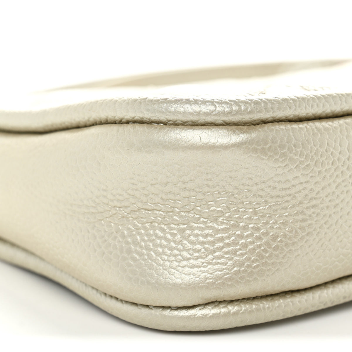 Metallic Caviar Quilted Timeless CC Shoulder Bag Light Gold