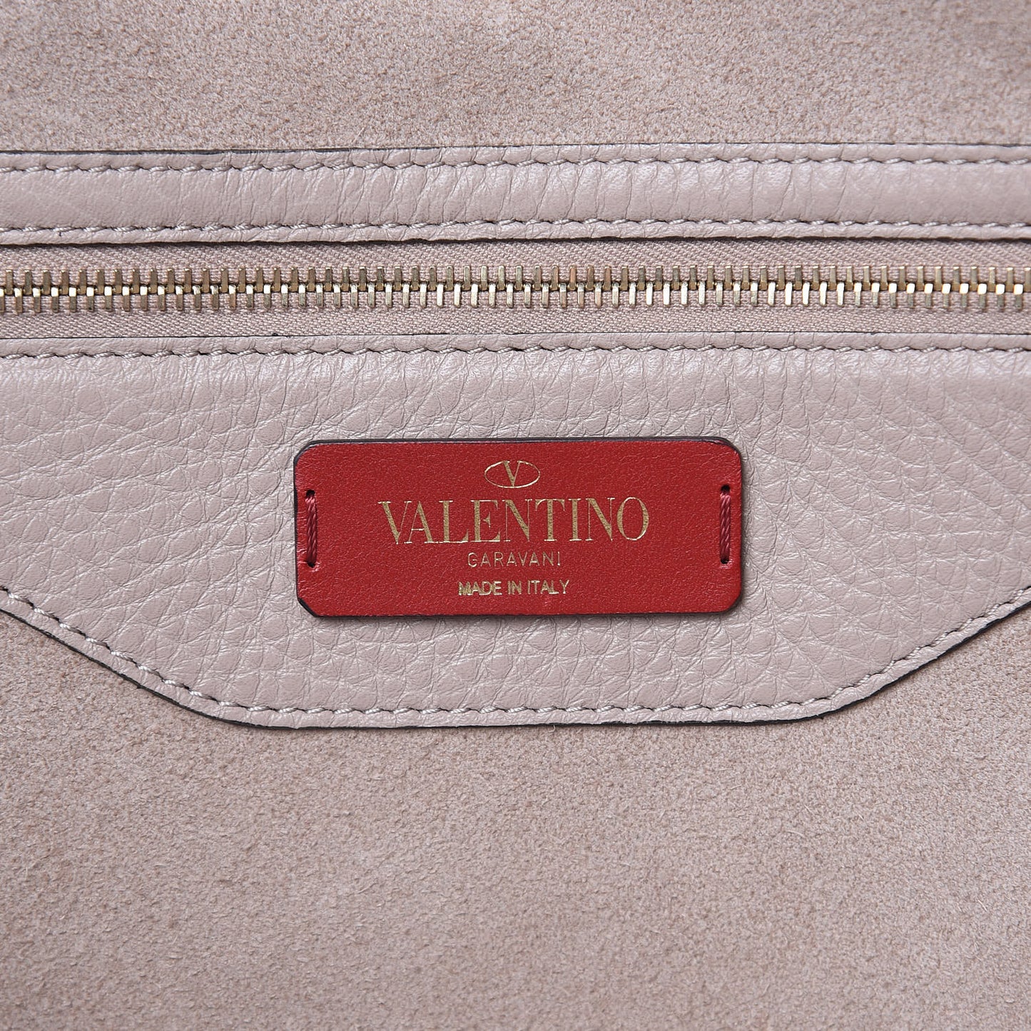 Grained Calfskin Rockstud Shoulder Tote Poudre