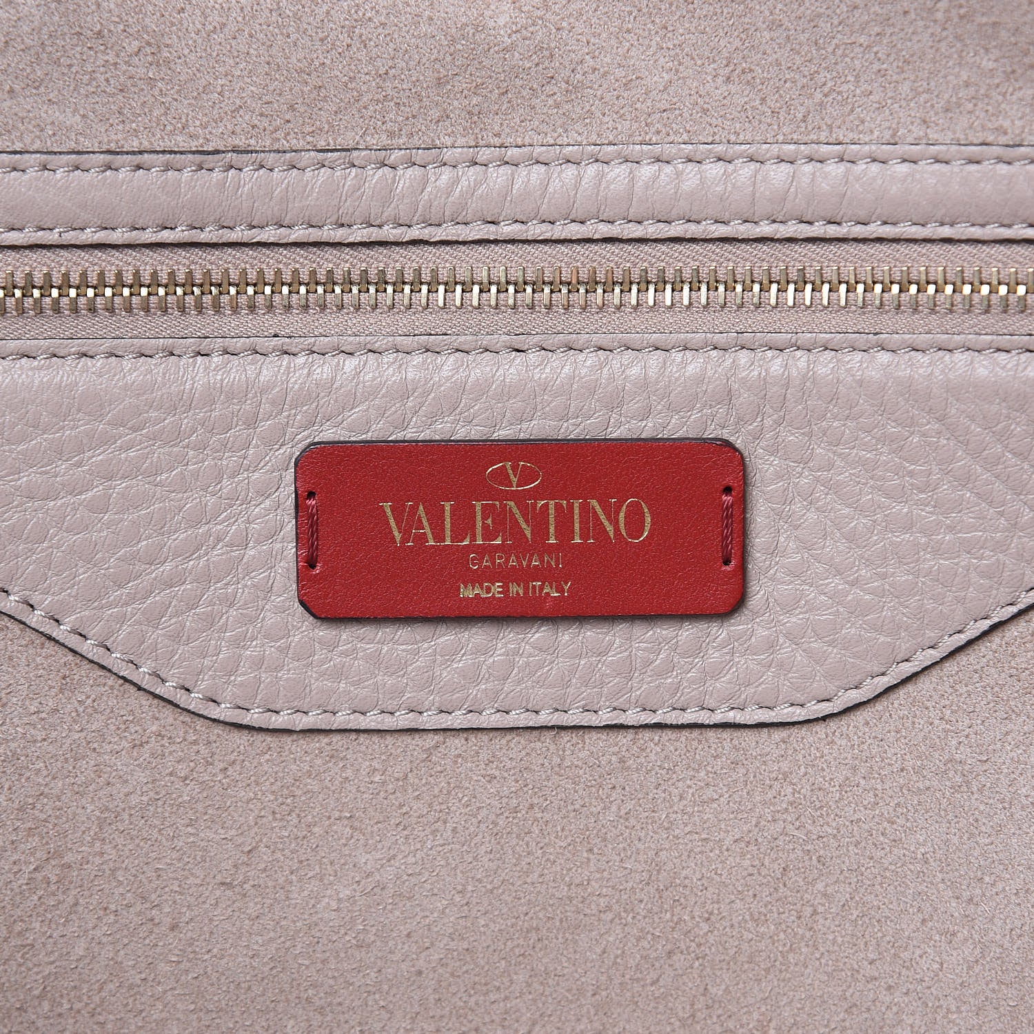 Valentino Garavani Grained Calfskin Rockstud Shoulder Tote Poudre 10 of 10