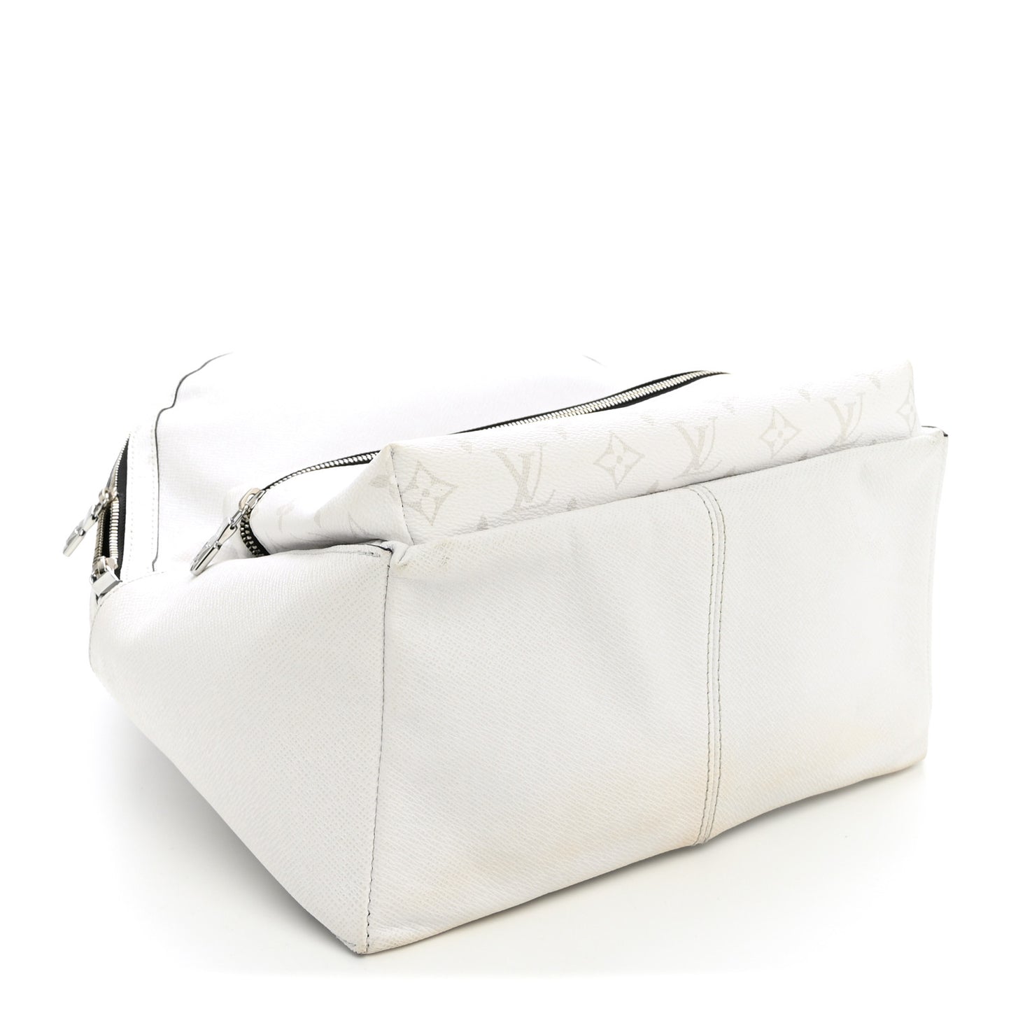 Taiga Monogram Discovery Backpack PM White