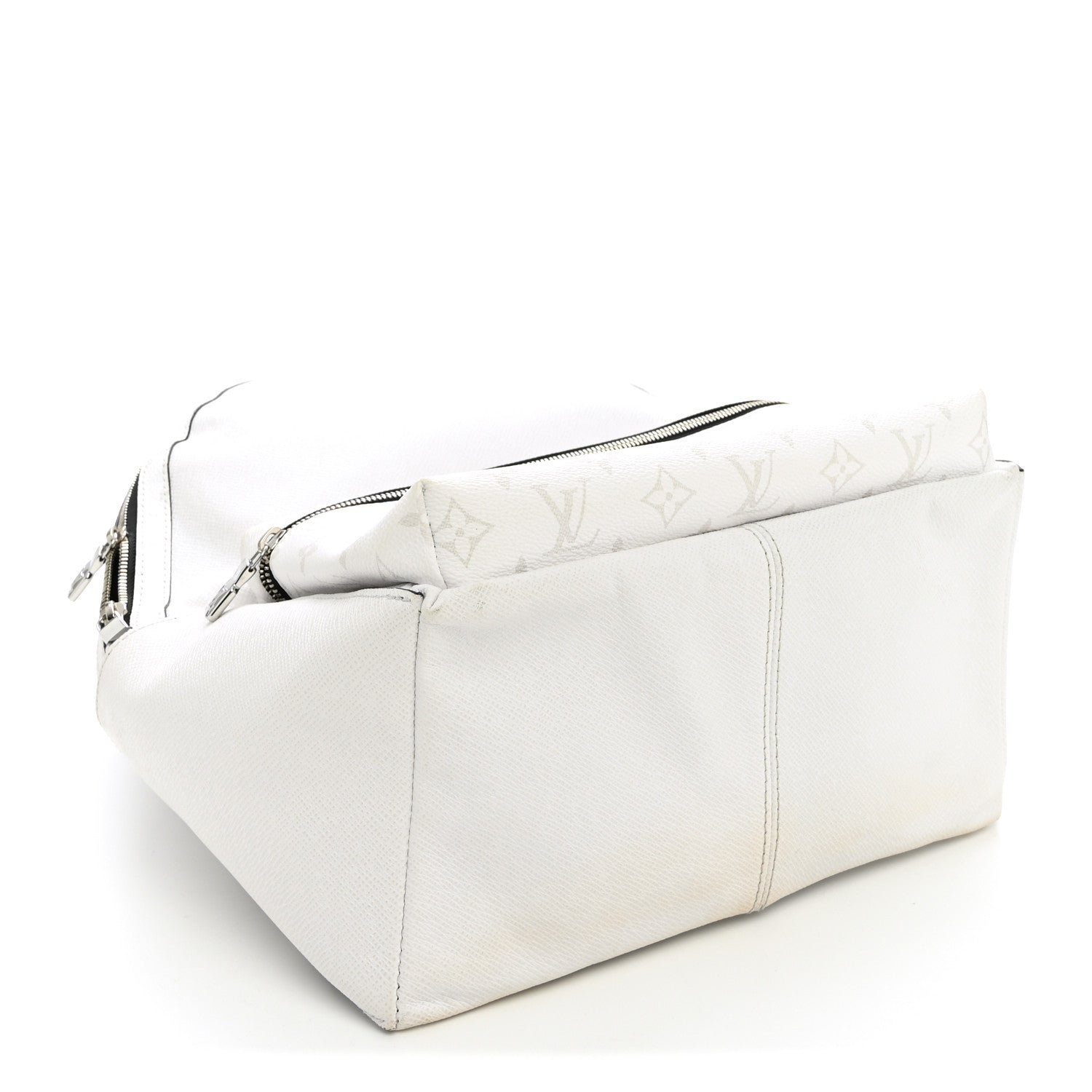 Louis Vuitton Taiga Monogram Discovery Backpack PM White 3 of 8