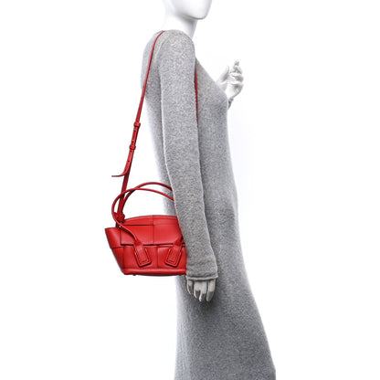 Bottega Veneta French Calfskin Mini Maxi Intrecciato Arco Polish 2 of 9