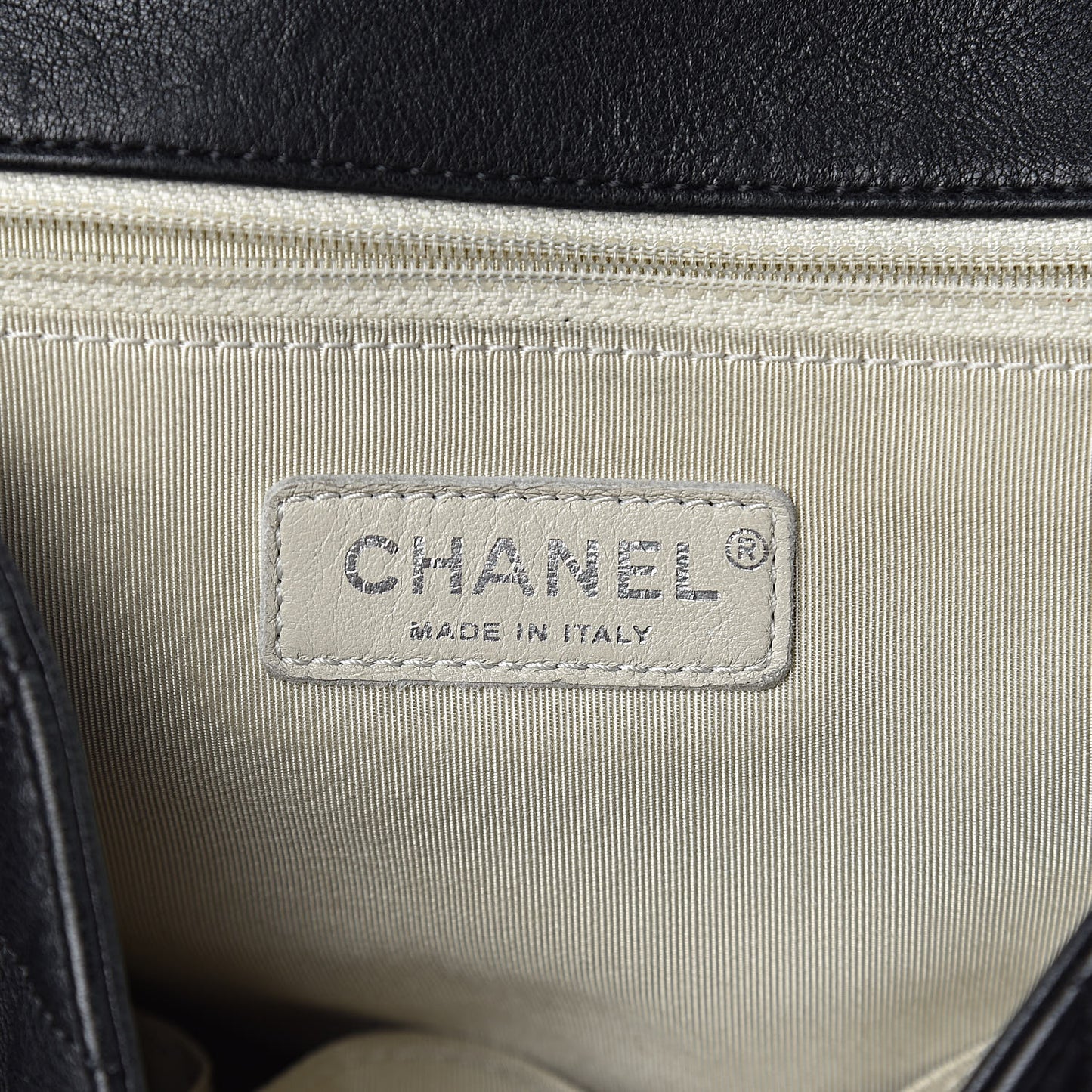 Washed Lambskin Quilted Maxi Chain Around Flap Black
