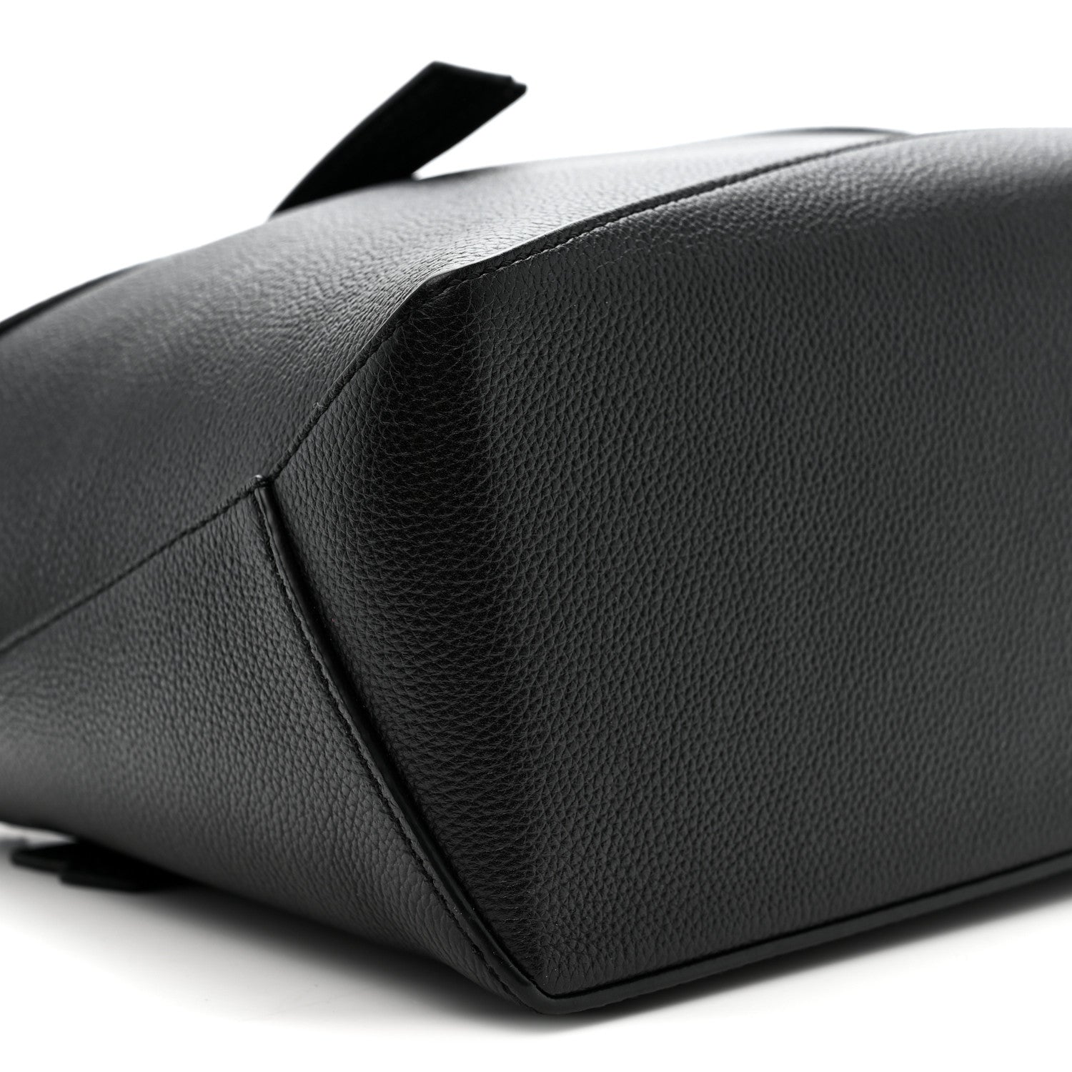 エクエル Loewe Calfskin Small Puzzle Edge Bag Black 1860655 – FASHIONPHILE