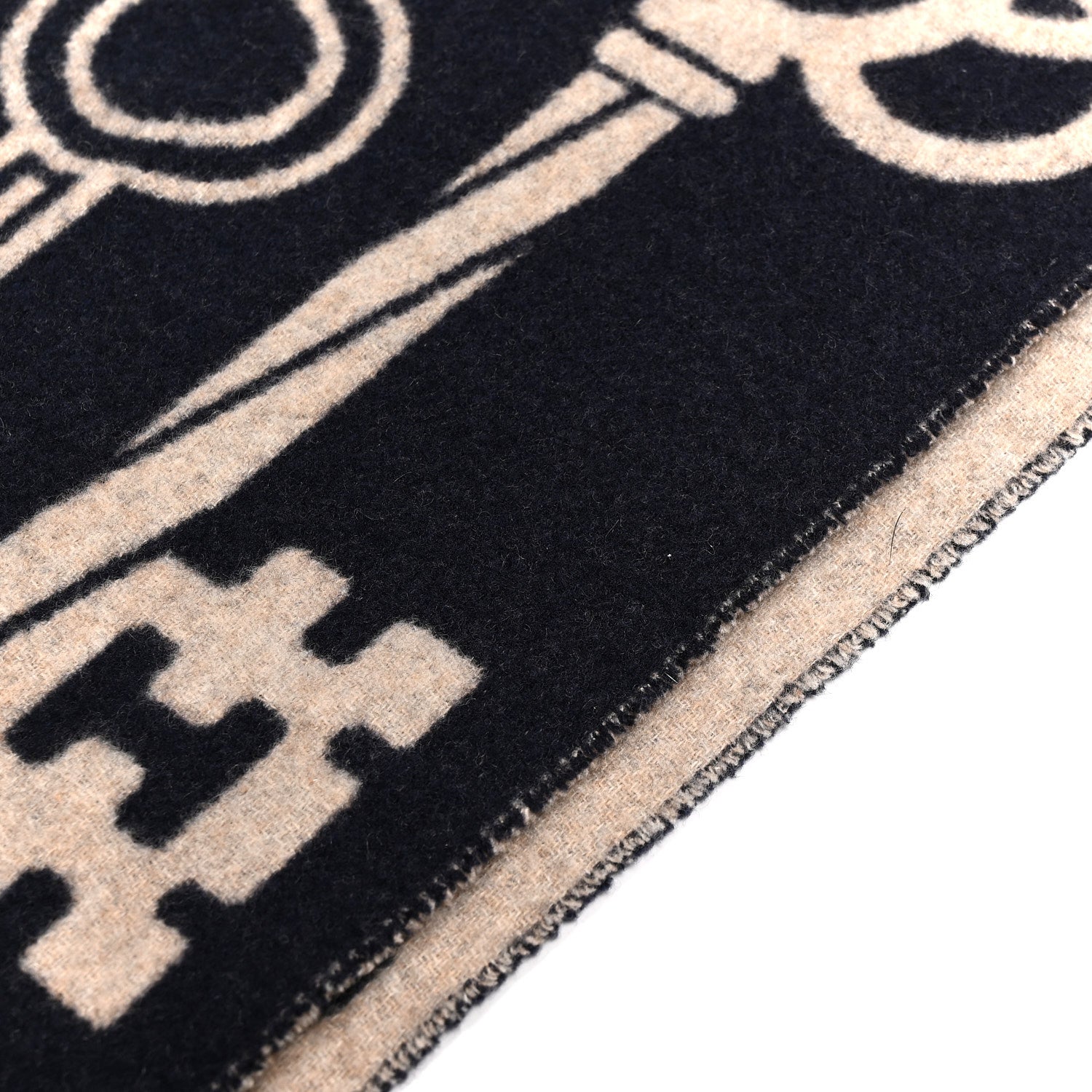 Hermes Cashmere Casaque Porte-Clefs Muffler Marine Beige Chine 4 of 4