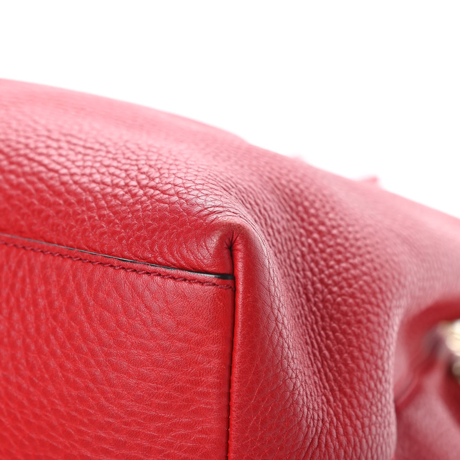 Gucci Pebbled Calfskin Medium Soho Chain Shoulder Bag Tabasco Red 10 of 13