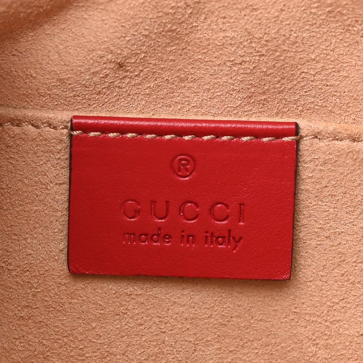 Calfskin Matelasse Small GG Marmont Chain Shoulder Bag Hibiscus Red
