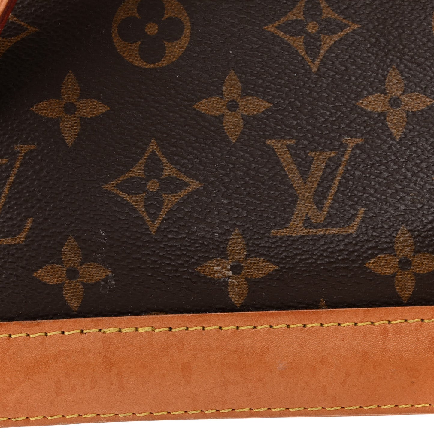 Monogram Alma BB