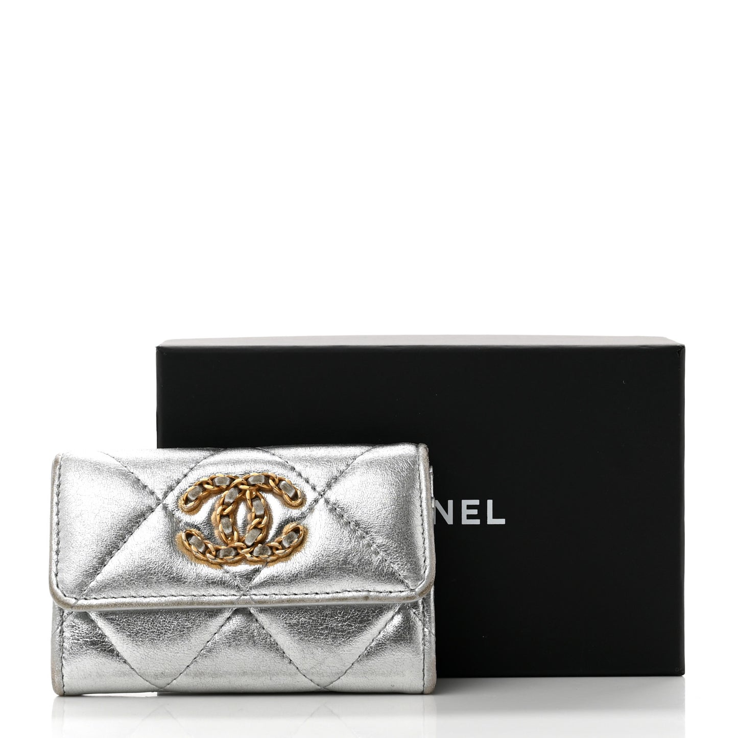 Metallic Lambskin Quilted Chanel 19 Flap Card Holder Silver