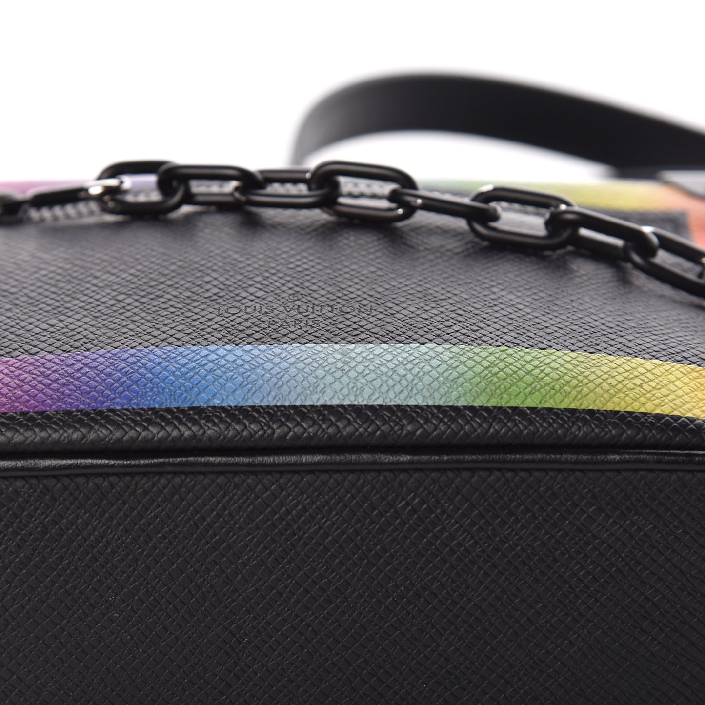 Taiga Rainbow Mini Soft Trunk Black