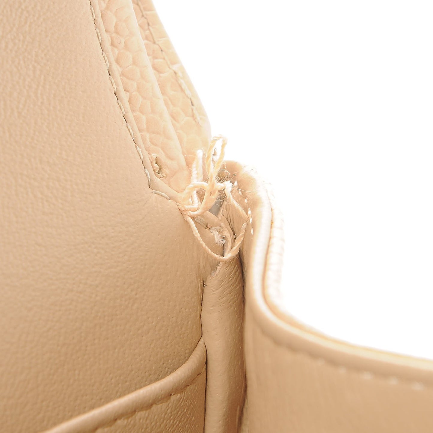Caviar Quilted Jumbo Double Flap Beige Clair