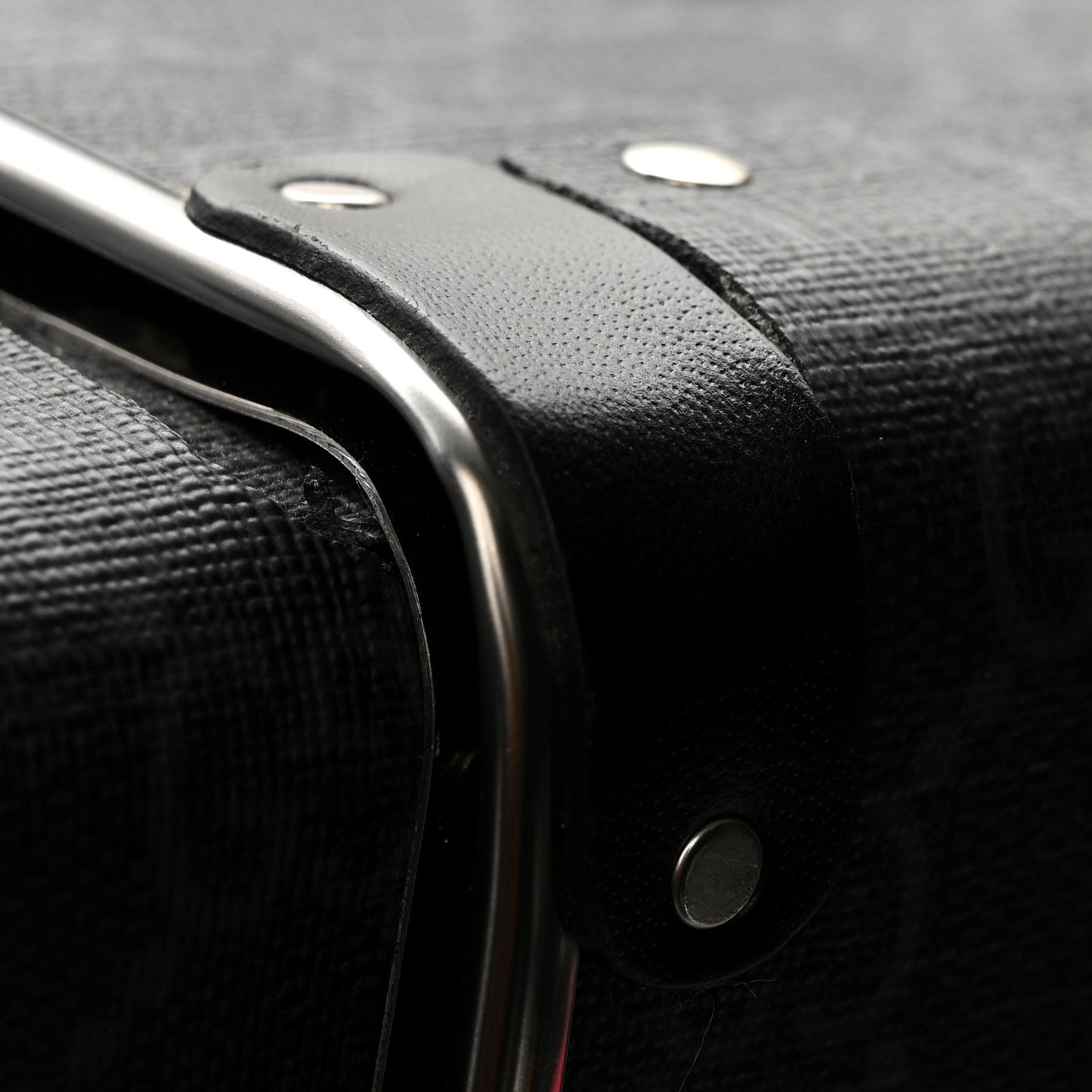 GG Supreme Monogram Medium Globe-Trotter Suitcase Black