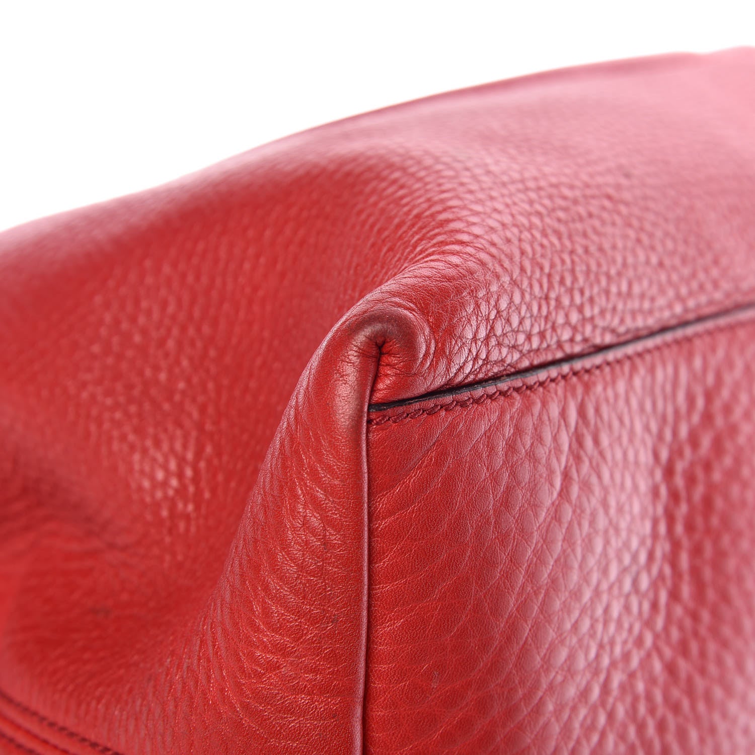 Gucci Pebbled Calfskin Medium Soho Chain Shoulder Bag Tabasco Red 12 of 25