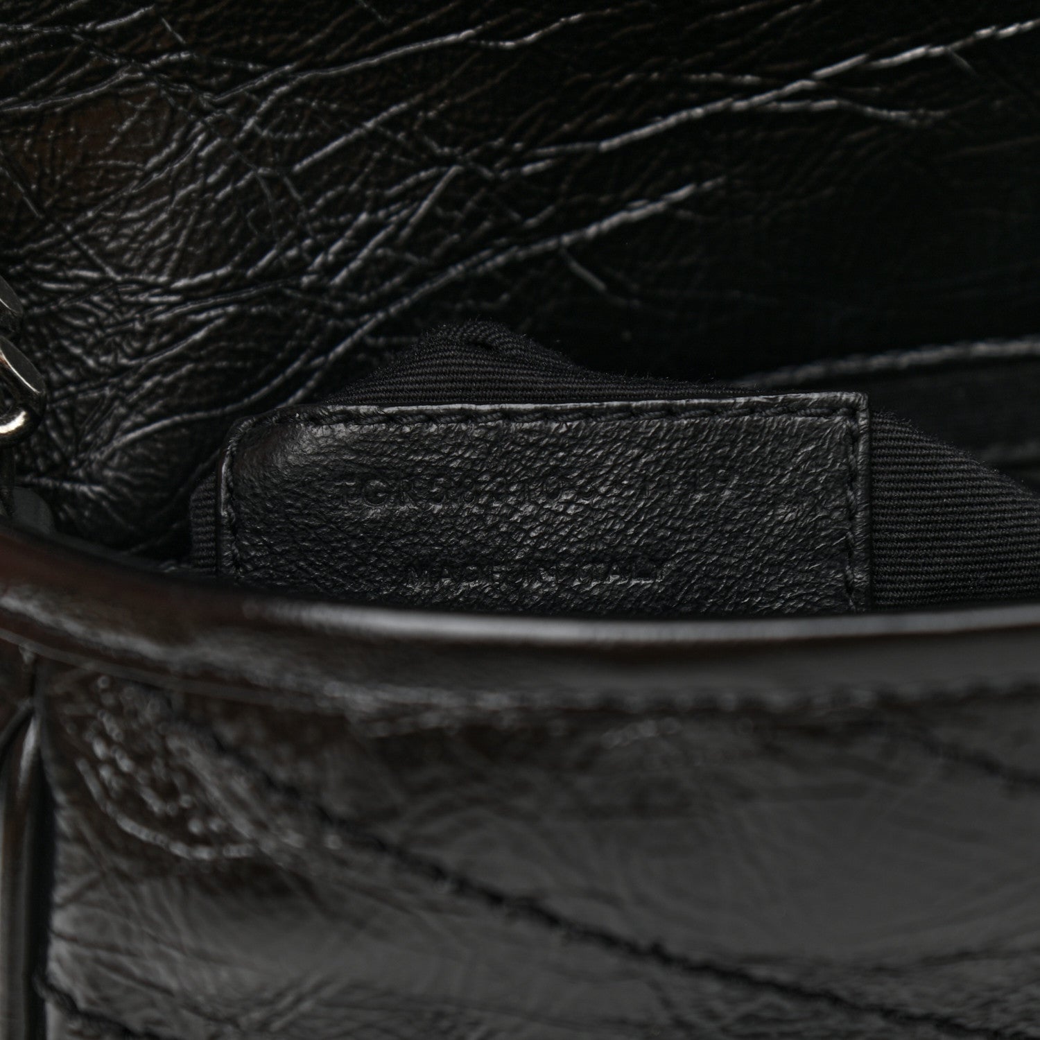 Saint Laurent Crinkled Calfskin Matelasse Monogram Niki Chain Wallet Black 7 of 10