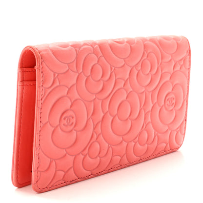 Chanel Lambskin Camellia Embossed Yen Wallet Pink 2 of 10