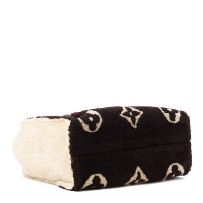 Louis Vuitton Shearling Monogram Giant Teddy Onthego GM Black White 3 of 7