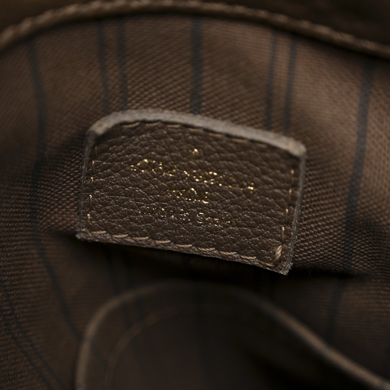 Louis Vuitton Empreinte Artsy MM Terre 6 of 12