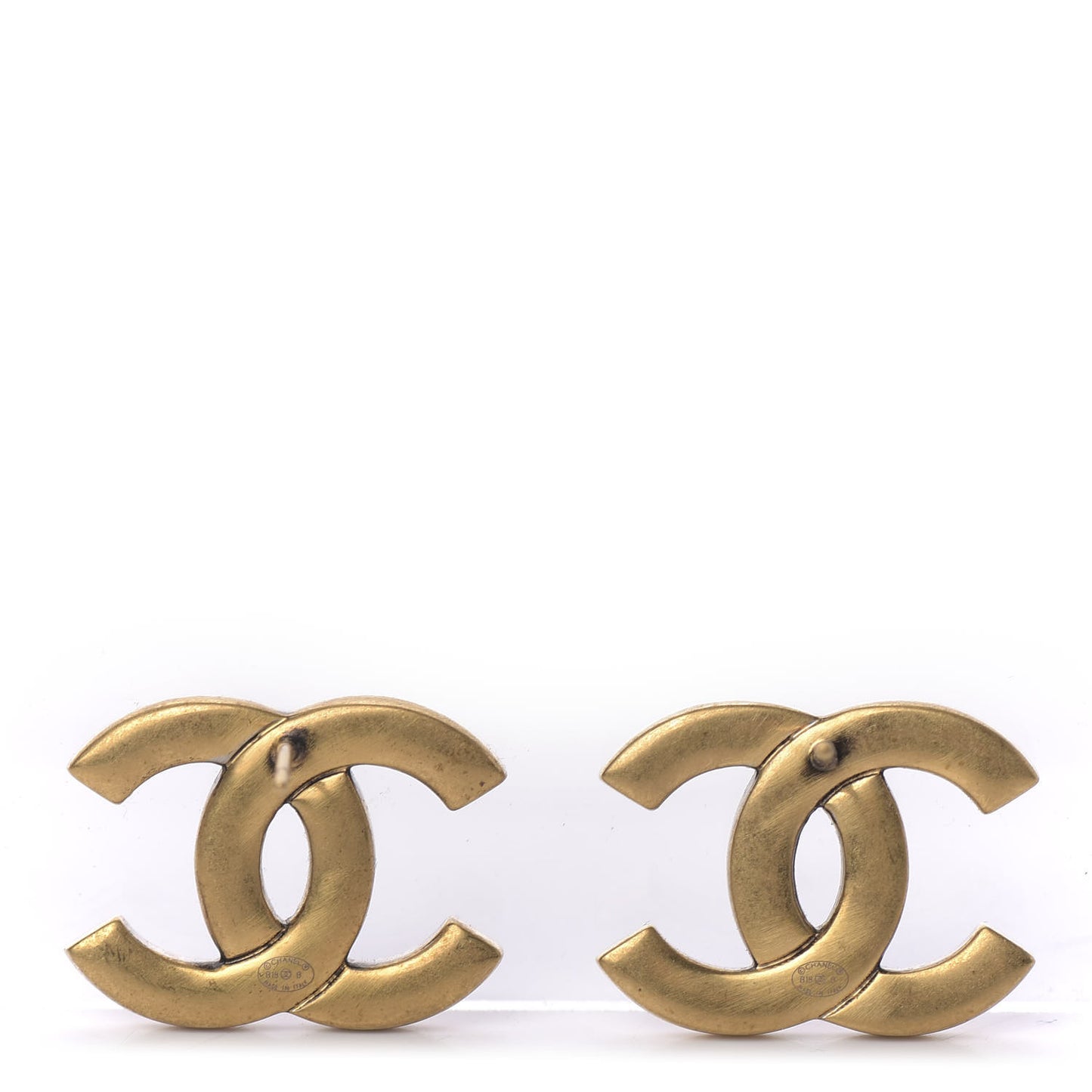 Metal CC Chain Earrings Gold