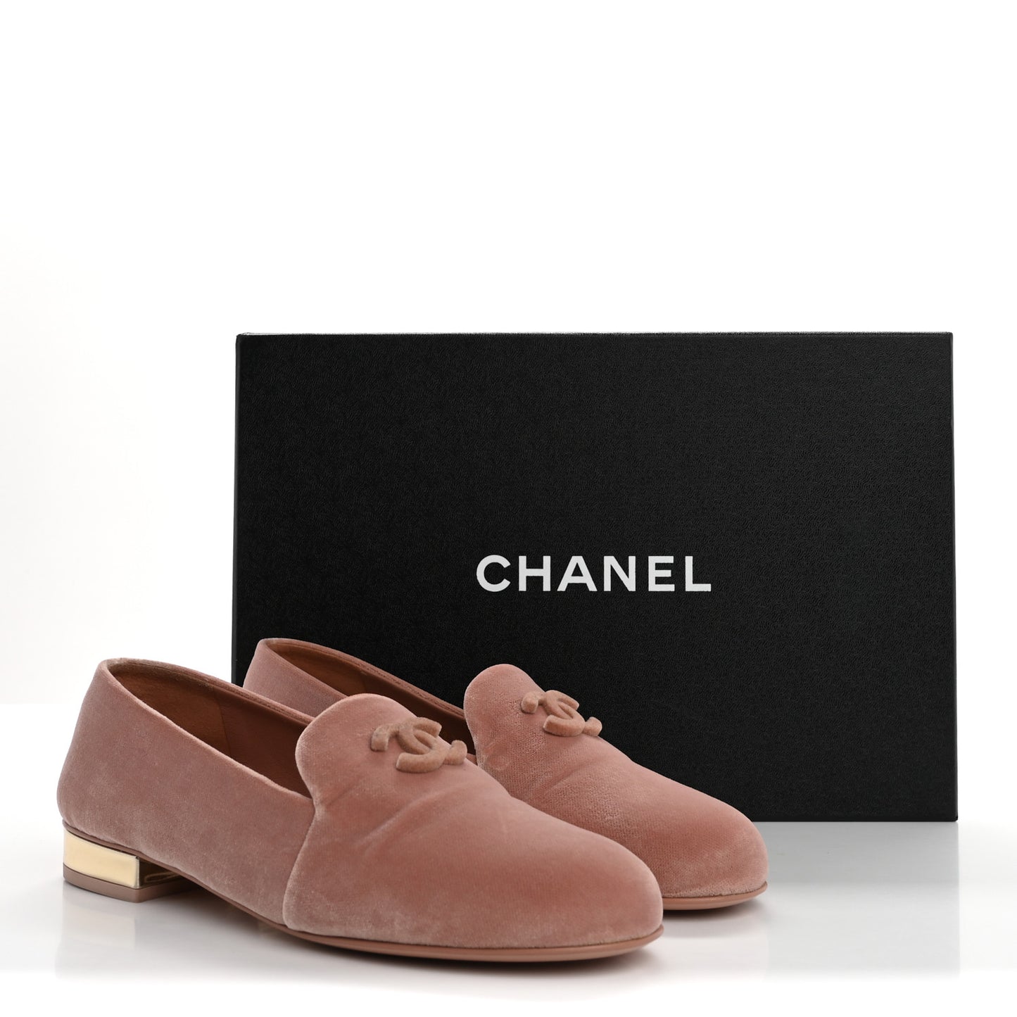Velvet CC Moccasin Loafers 37 Light Pink