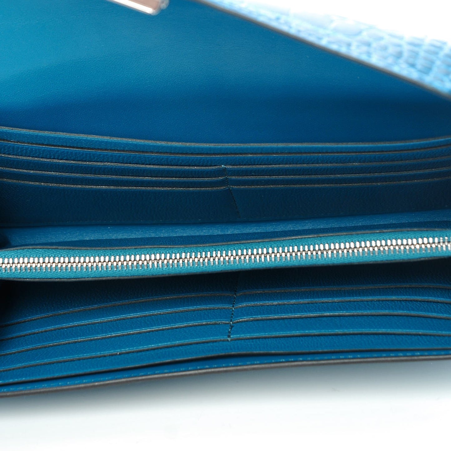 Shiny Alligator Constance Wallet Bleu Izmir