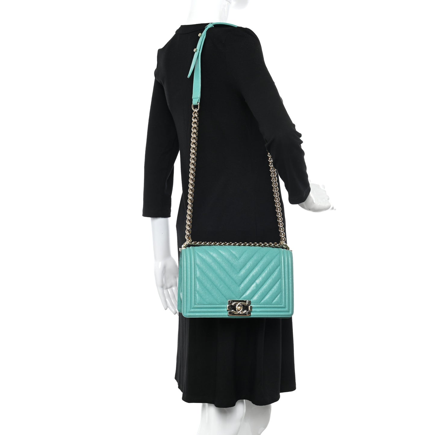 Caviar Chevron Quilted Medium Boy Flap Green