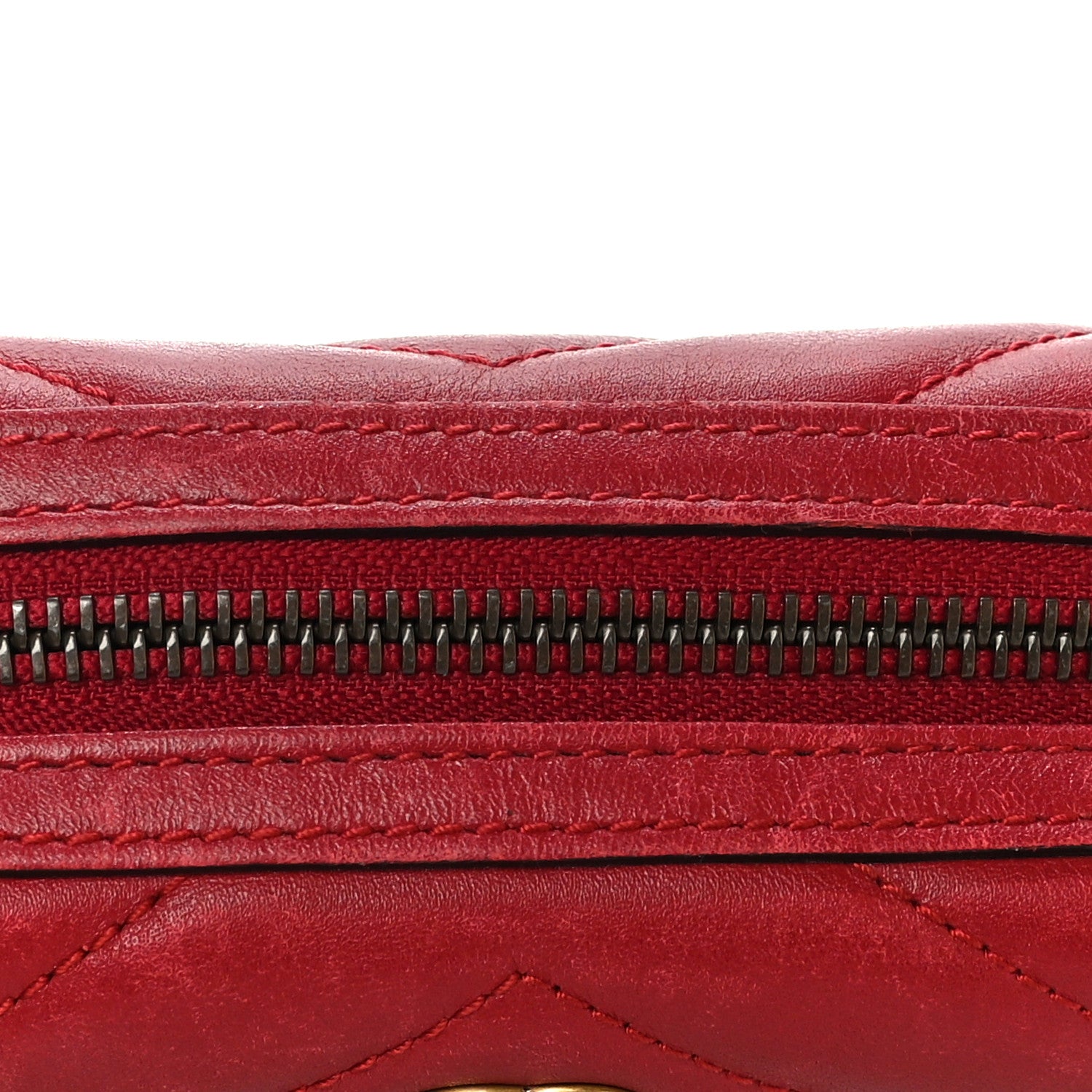 Gucci Calfskin Matelasse GG Marmont Cosmetic Case Hibiscus Red 12 of 12