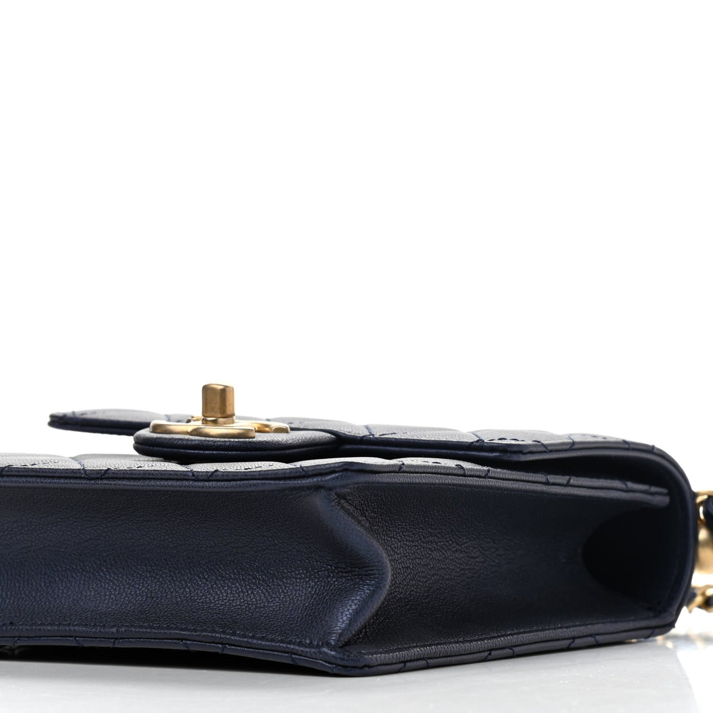 Iridescent Lambskin Quilted Chic Pearls Flap Navy Blue