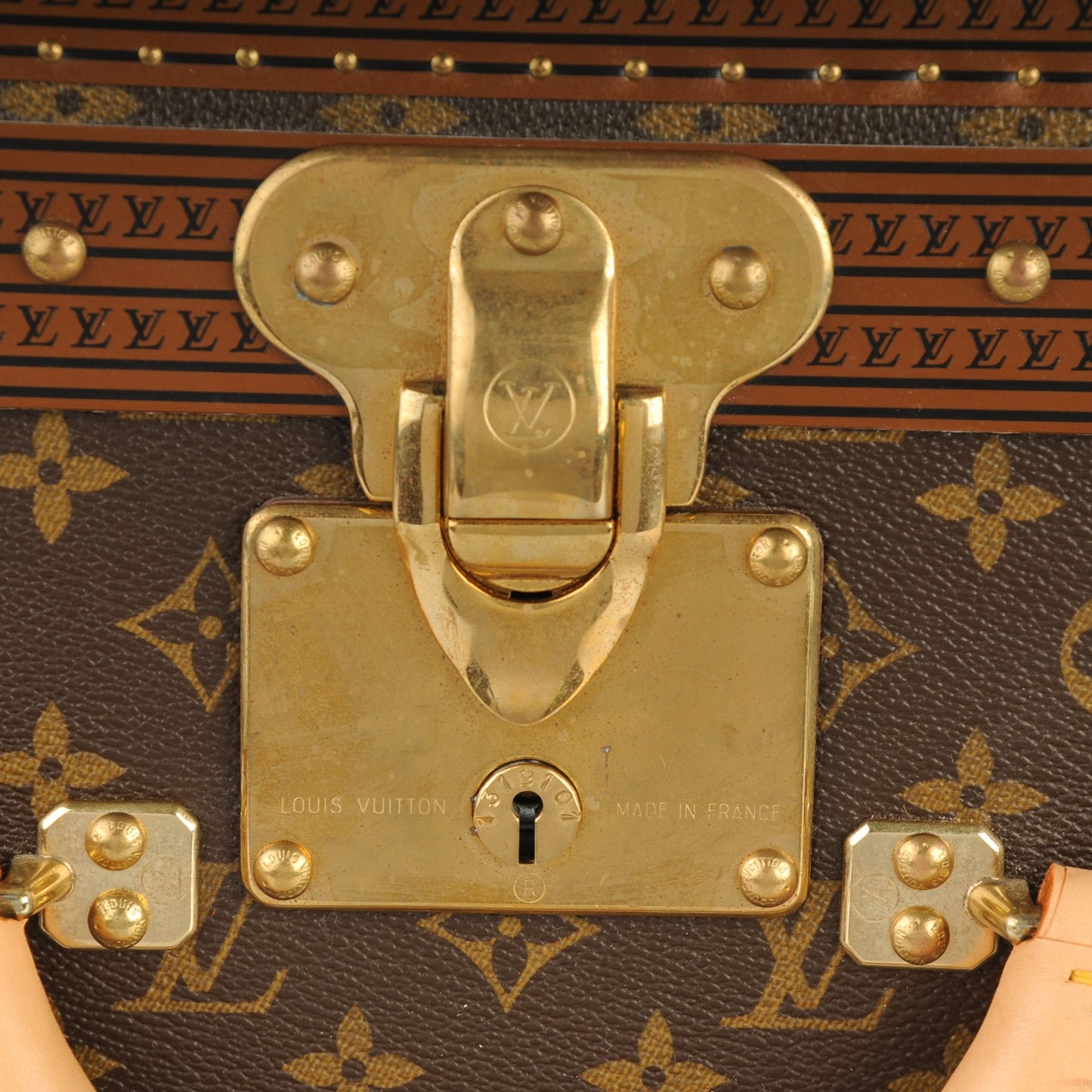 Monogram Alzer 80