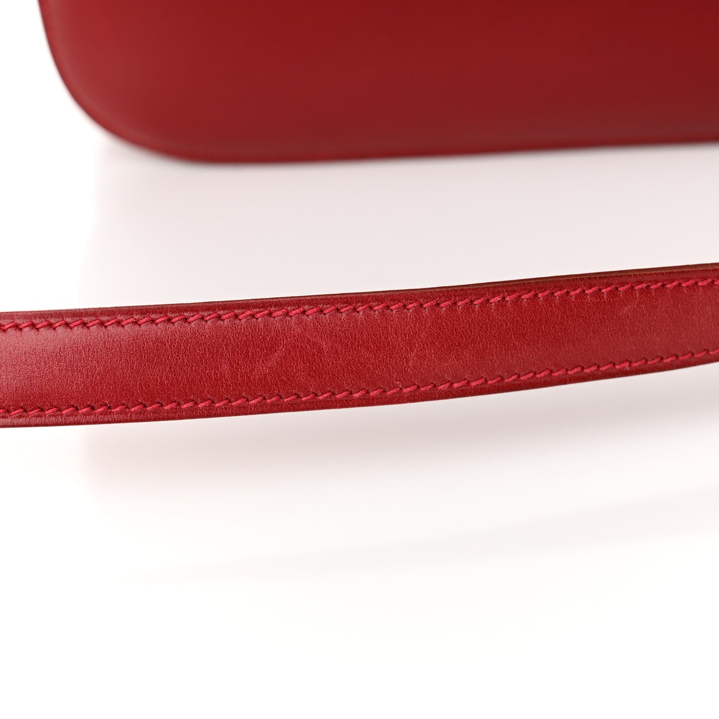 Box Constance 23 Rouge Vif