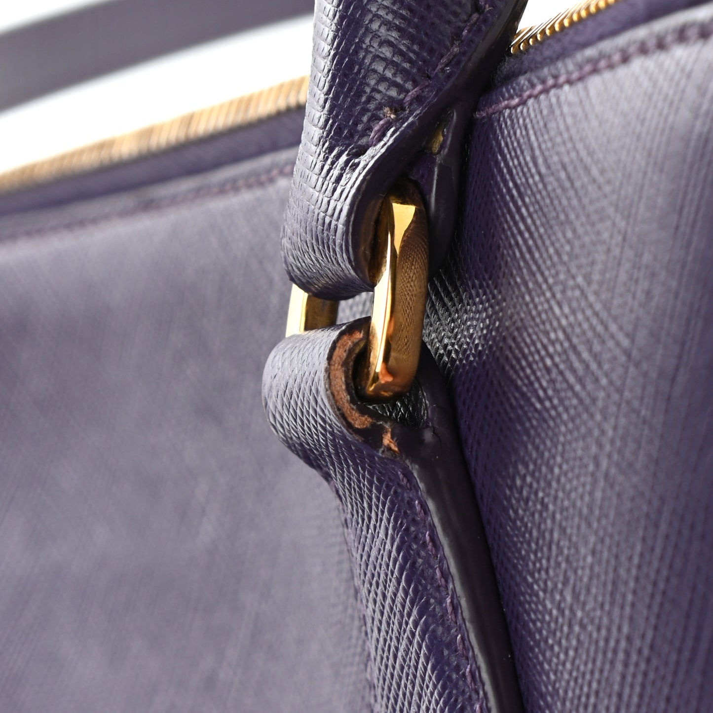 Saffiano Small Galleria Double Zip Tote Uva