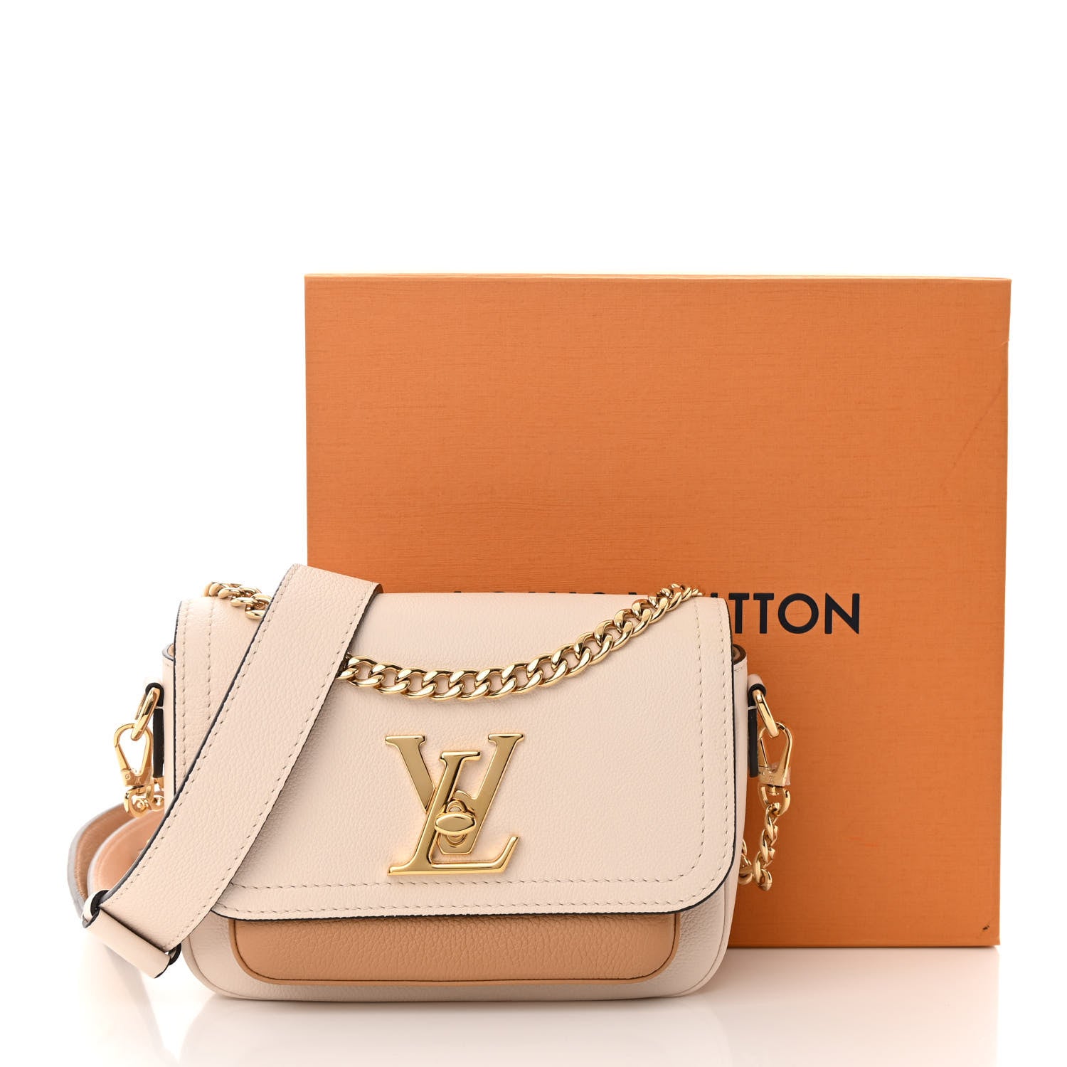 Louis Vuitton Grained Calfskin Lockme Tender Quartz 10 of 10