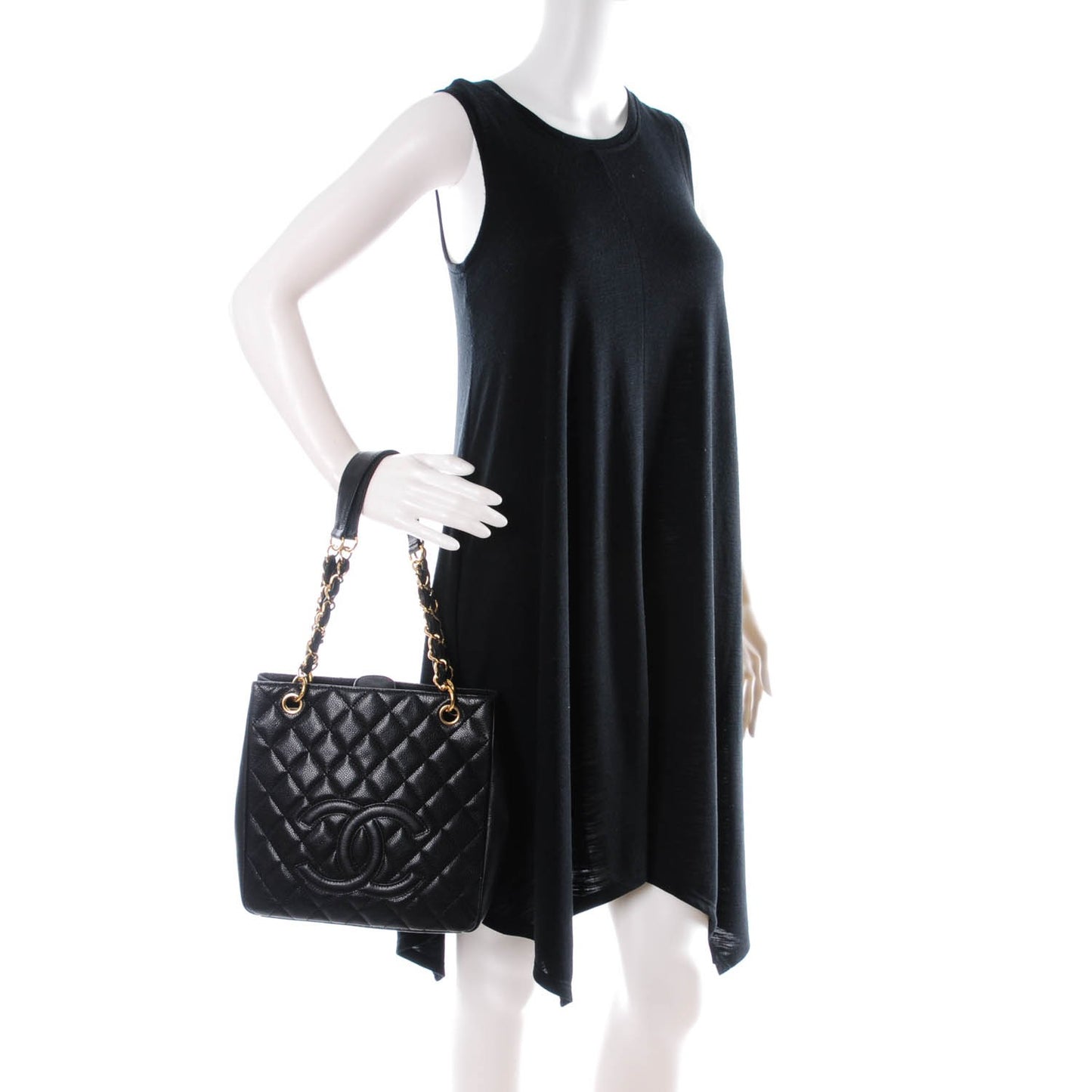 Caviar Quilted Petit Shopping Tote PST Black