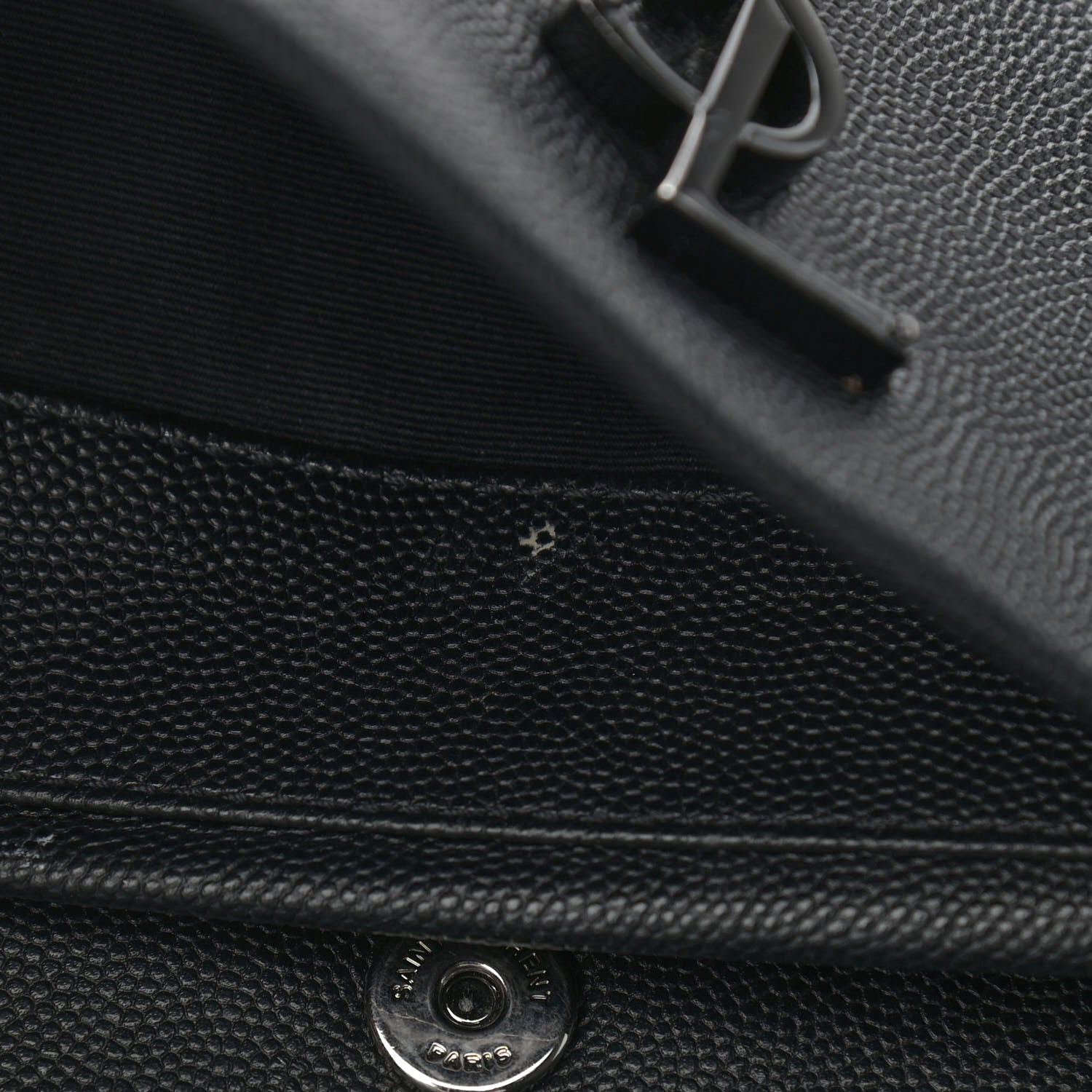 Saint Laurent Grain De Poudre Medium West Hollywood Monogram Fold-Over Black 16 of 18