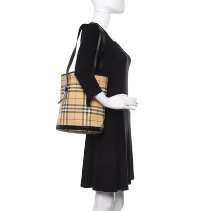 Burberry House Check Bucket Bag Black 2 of 14