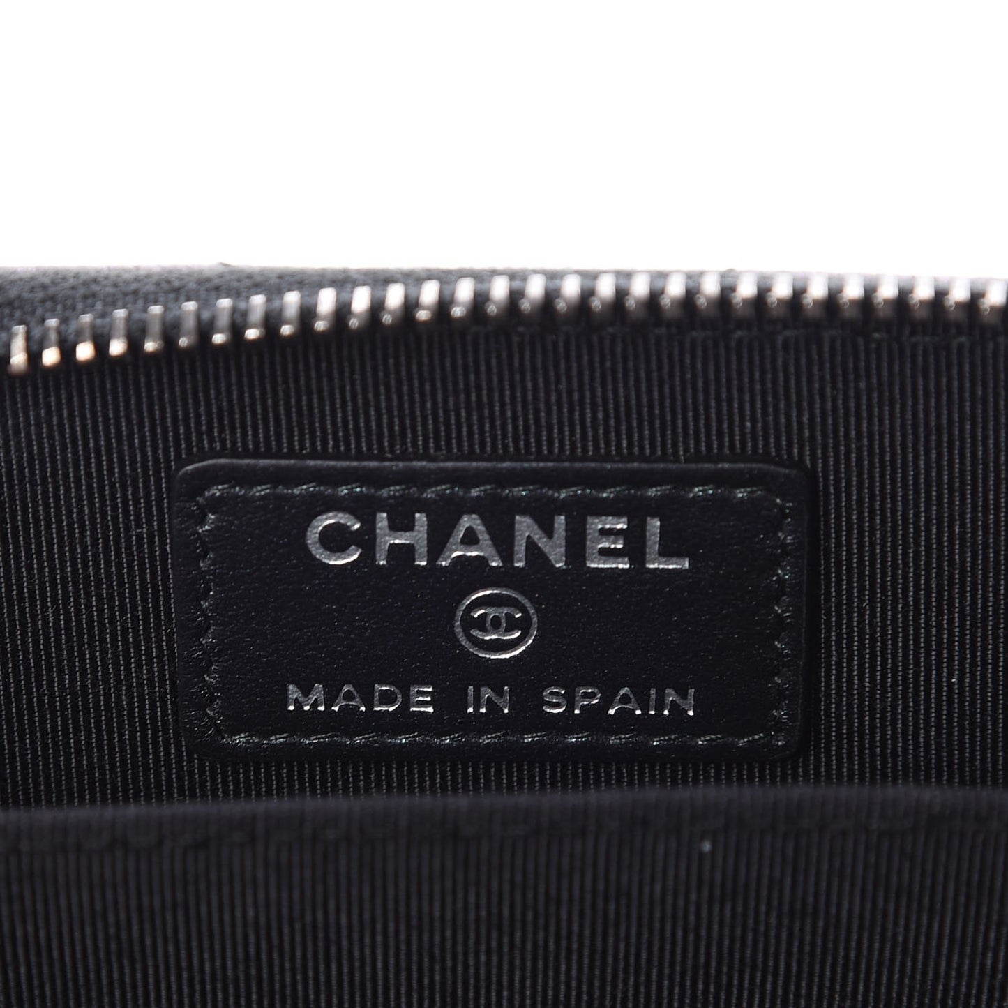 Iridescent Caviar Chevron Quilted Zip Around Coin Purse Black