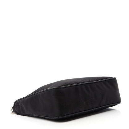 Prada Nylon Re-Edition 2005 Shoulder Bag Black 4 of 10