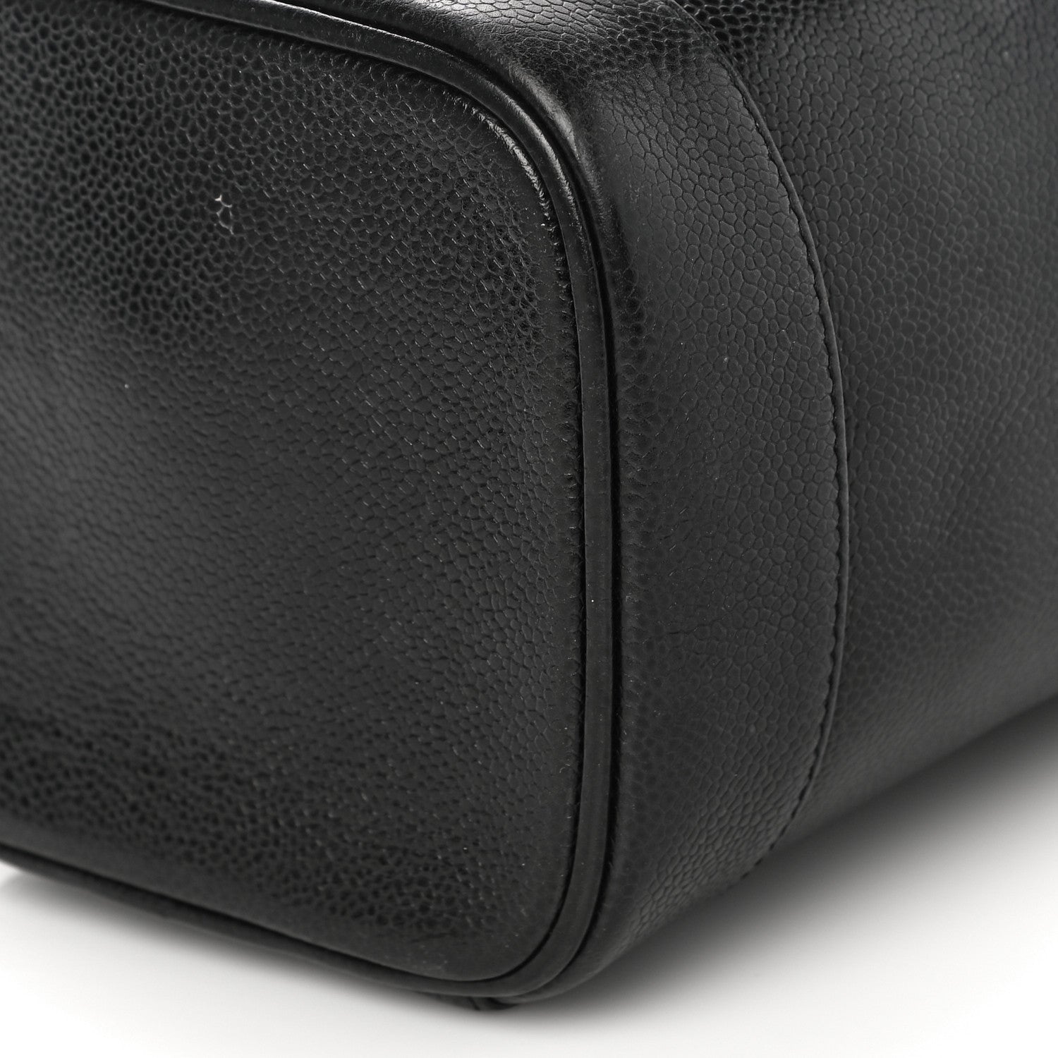 Chanel Caviar Vanity Cosmetic Case Black 10 of 21