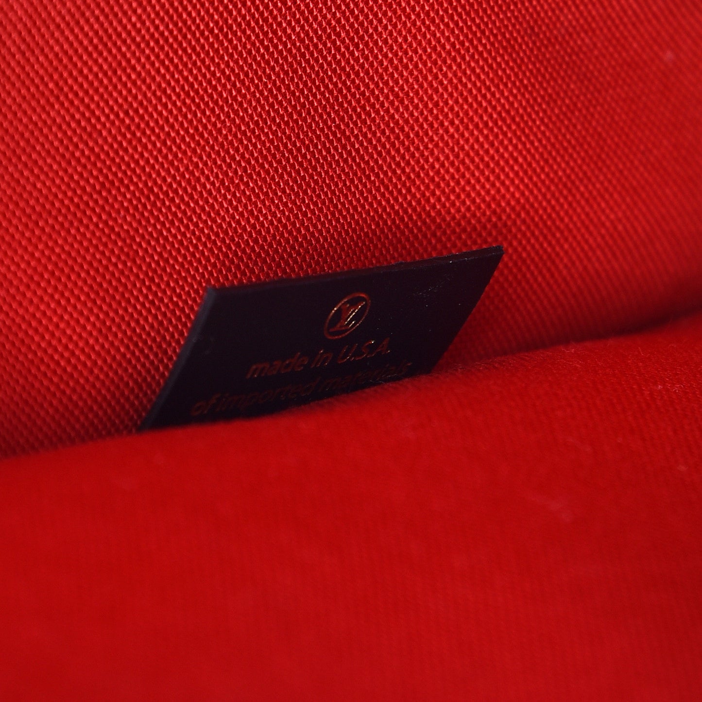 Reverse Monogram Giant Onthego MM
