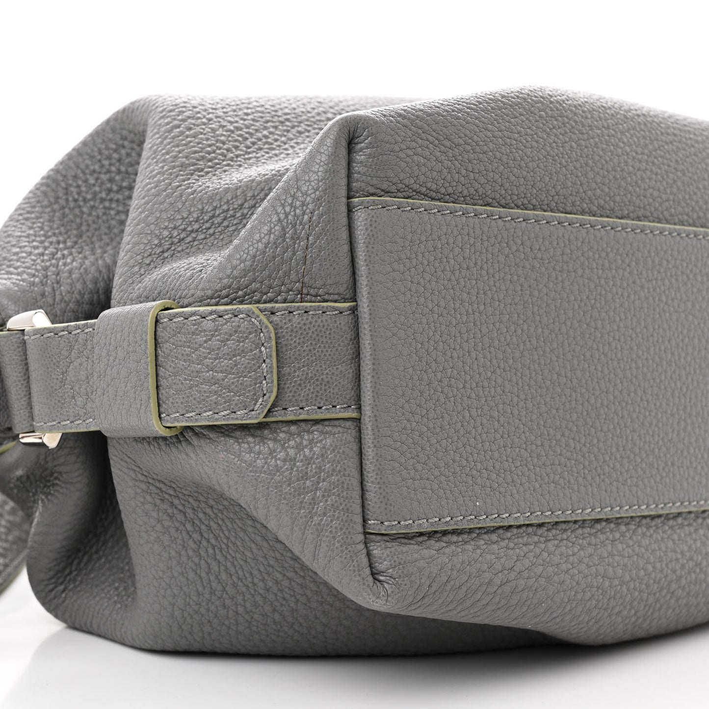 Pebbled Calfskin Small Nightingale Pearl Grey