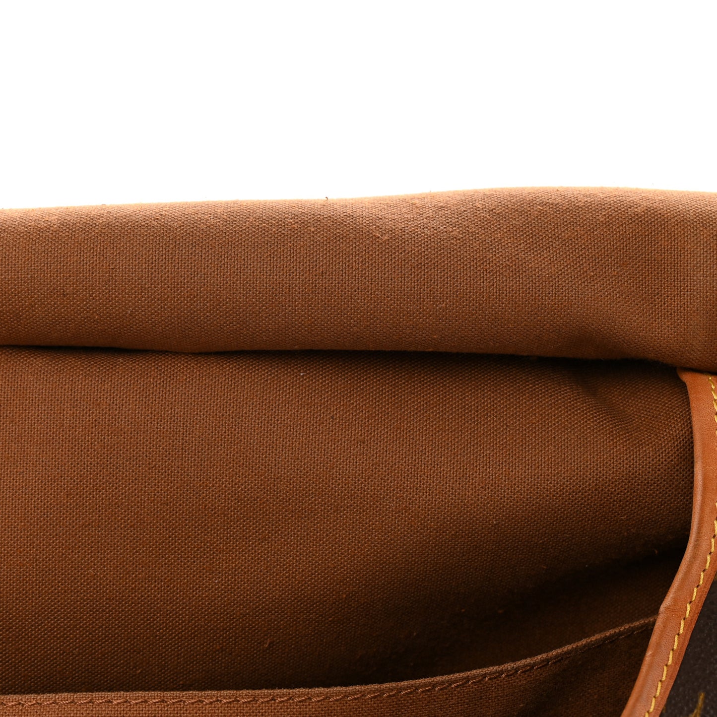 Monogram Saumur 35