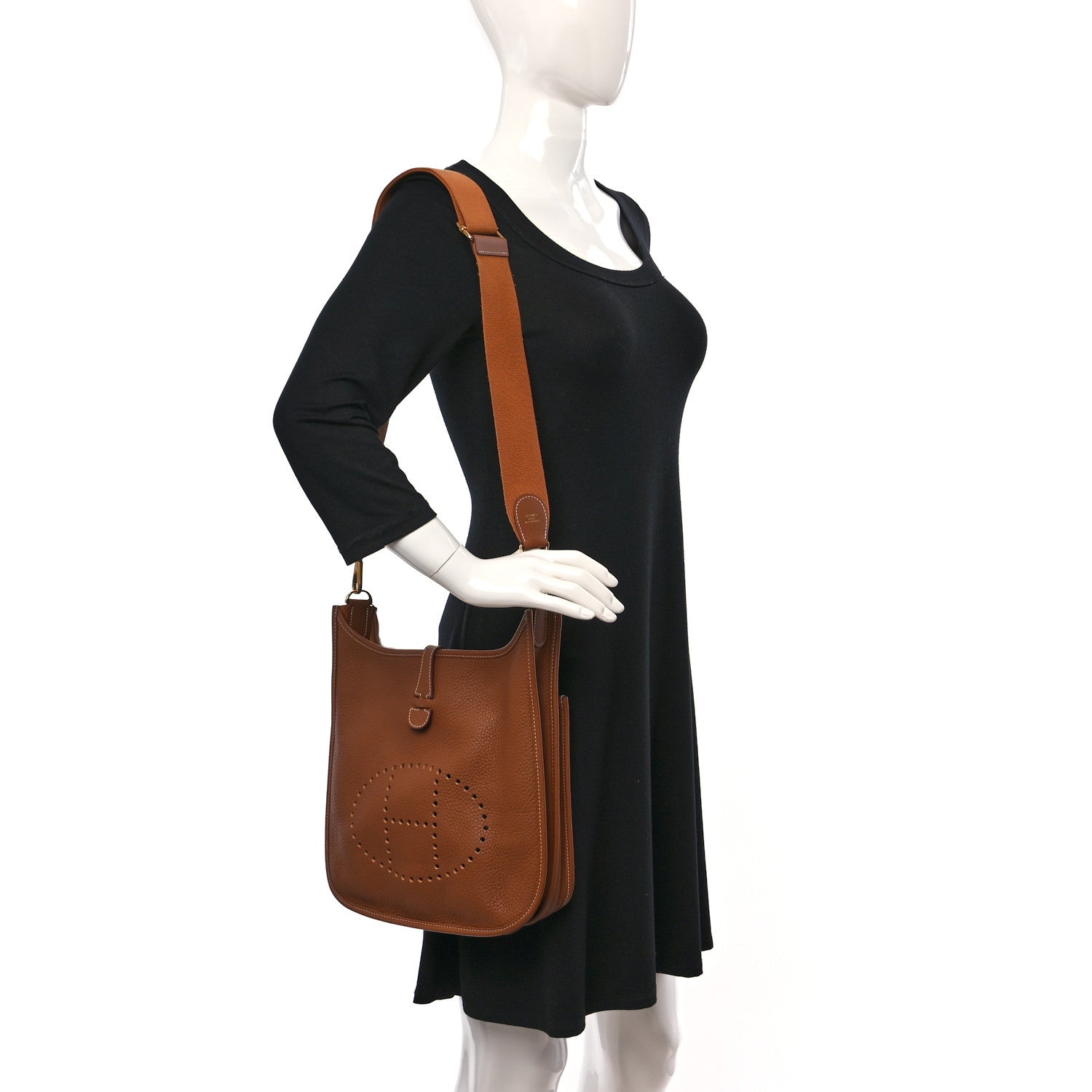Hermes Taurillon Clemence Evelyne III PM Gold 2 of 11