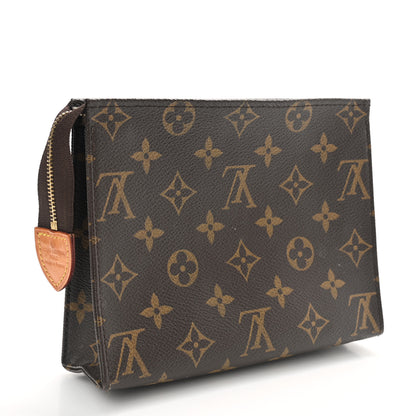 Louis Vuitton Monogram Toiletry Pouch 19 4 of 8