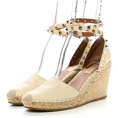 Valentino Garavani Grained Calfskin Rockstud Ankle Wrap Espadrille 15/85mm Wedges 38 Light Ivory 3 of 9